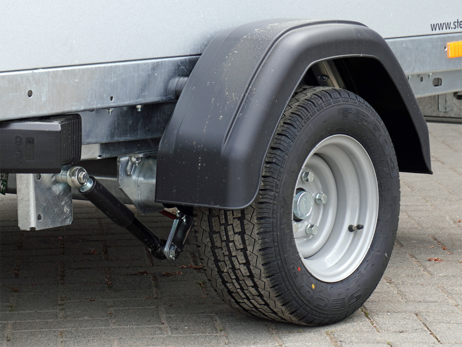 st24264001_stema_mut_o2_13-25-131_11