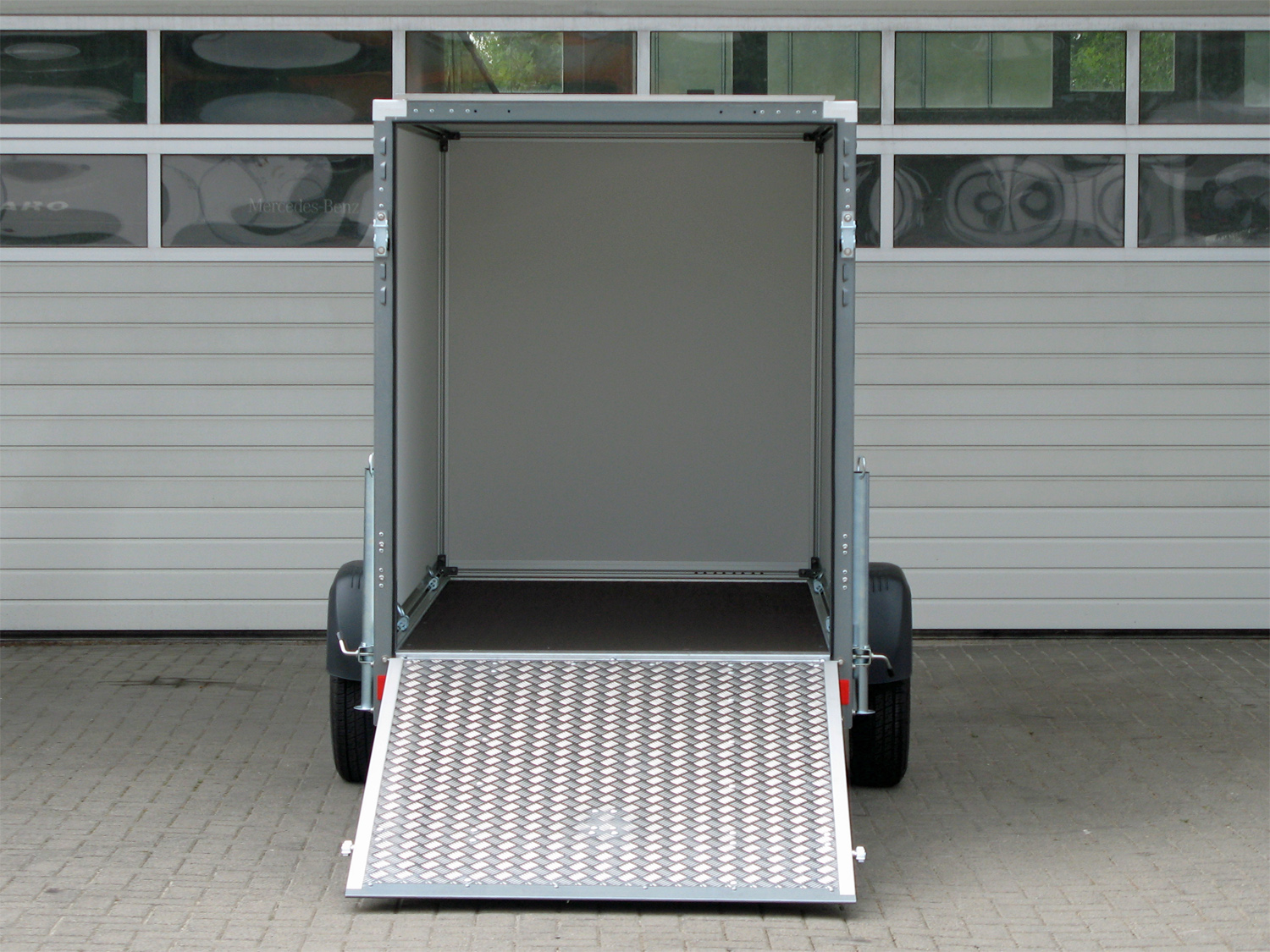 st26122064_stema_p-box_stpk_o1_75g-25-131p151_7