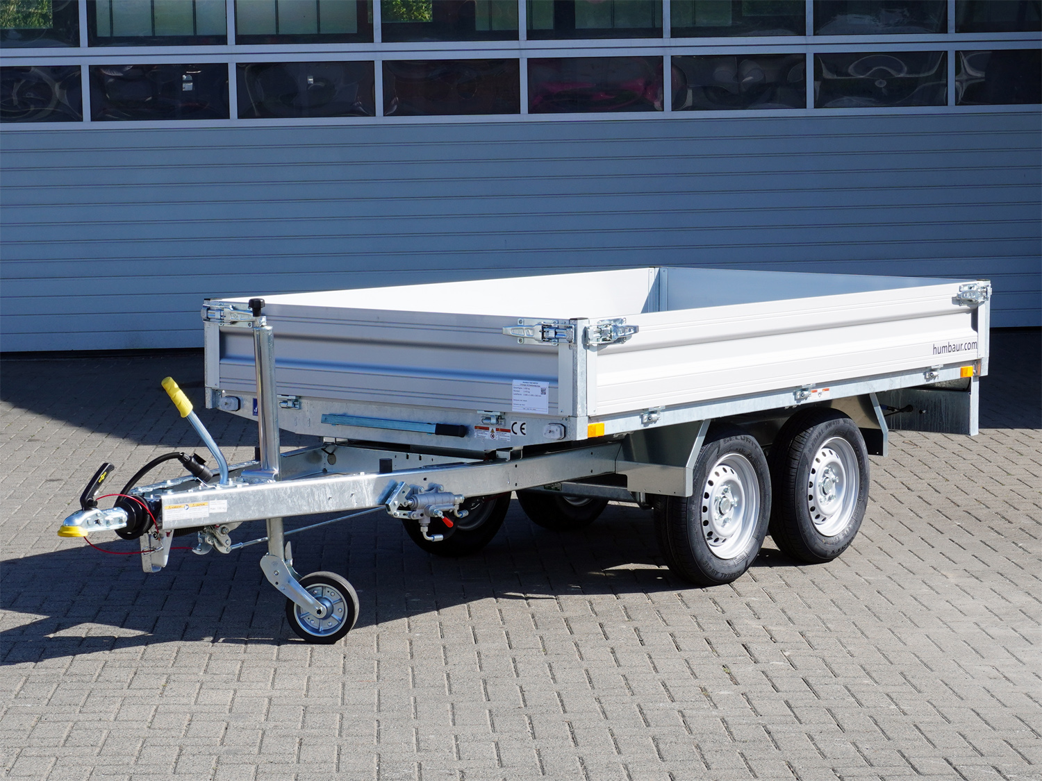 hu3052-e_humbaur_huk_202715_4