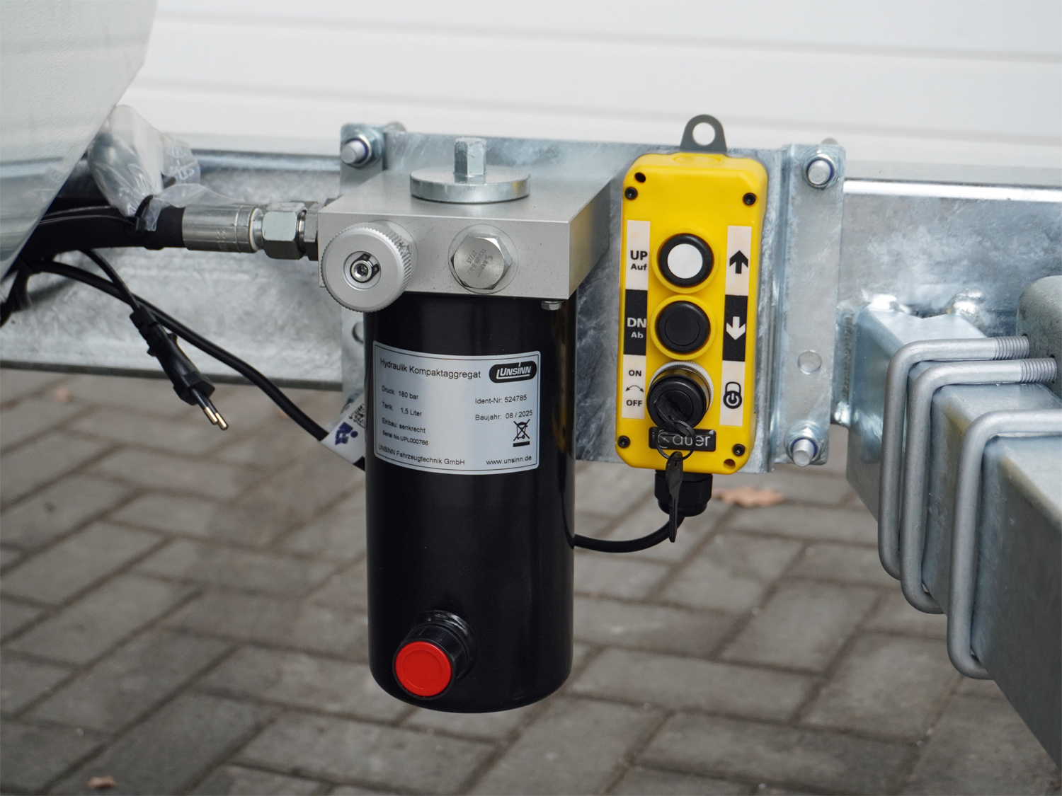 un526277-alu600_unsinn_udk_3617-35-14_7