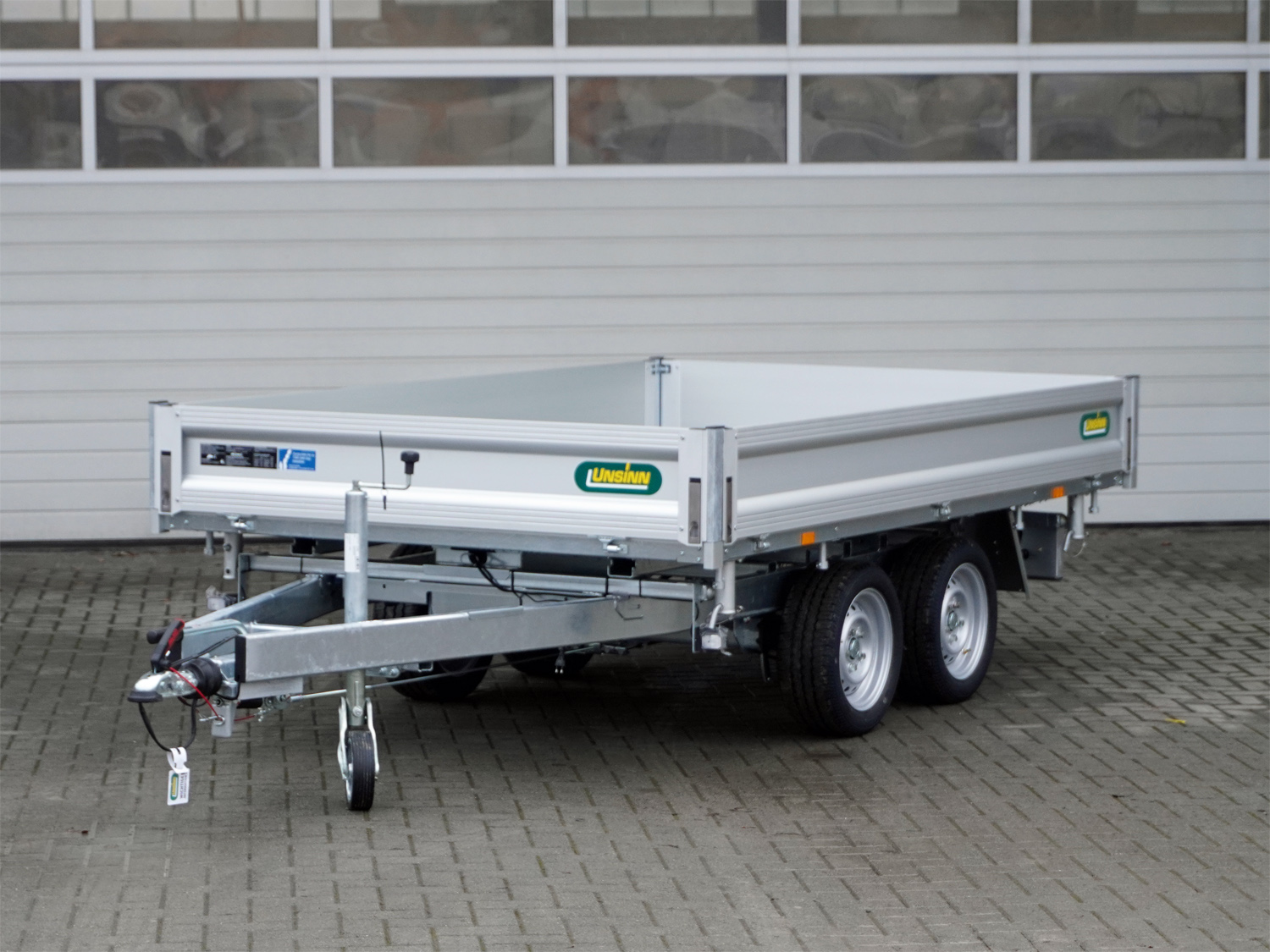 un606194_unsinn_web__dk_3017-26-13_e_pumpe_3