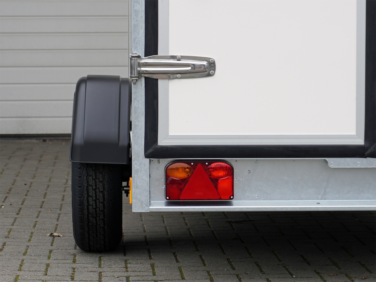 hegb13261516_henra_gb13261516_11