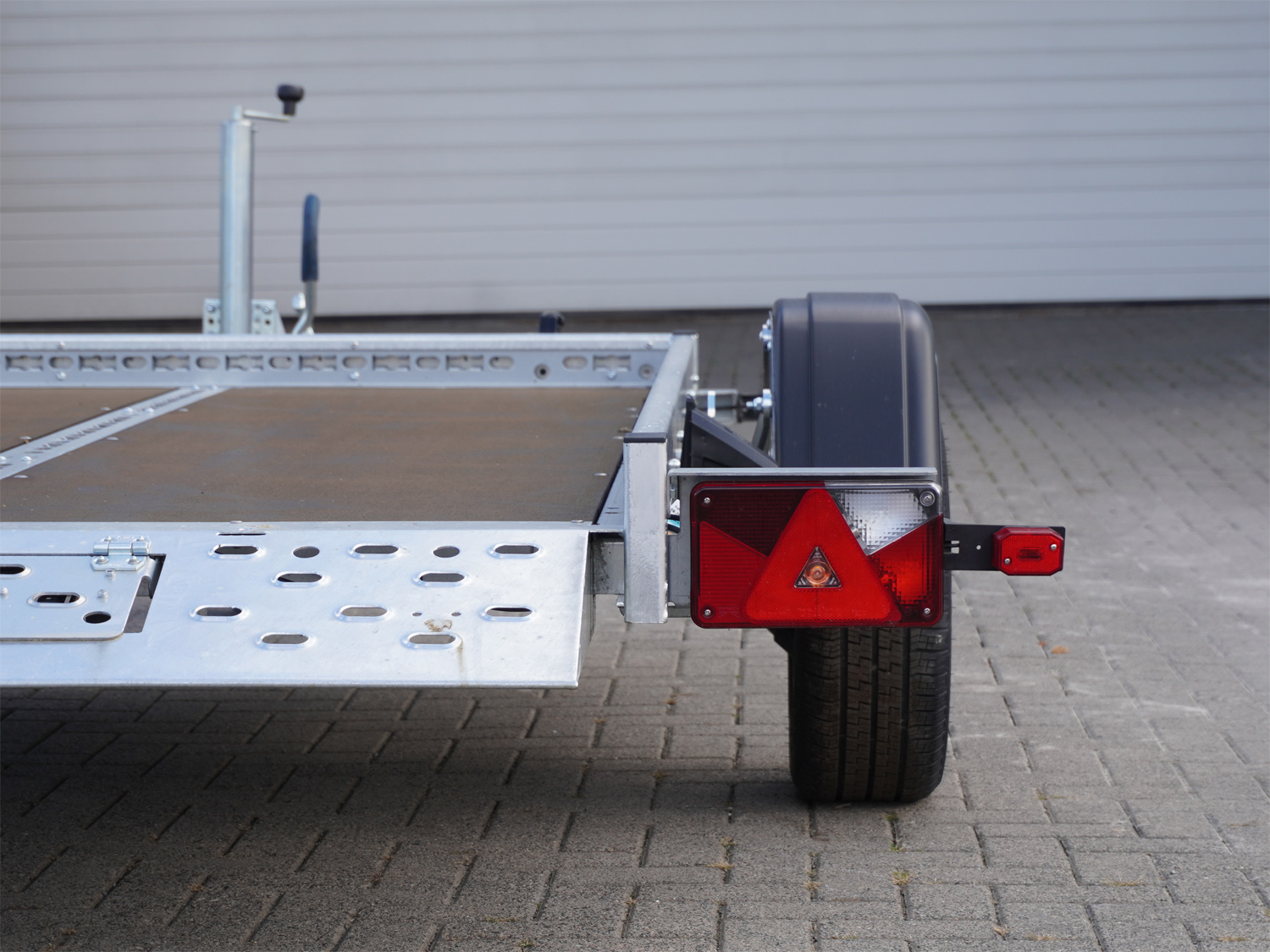 st24053_stema_wom_1300_sts_xt_o2_13-25-151_11