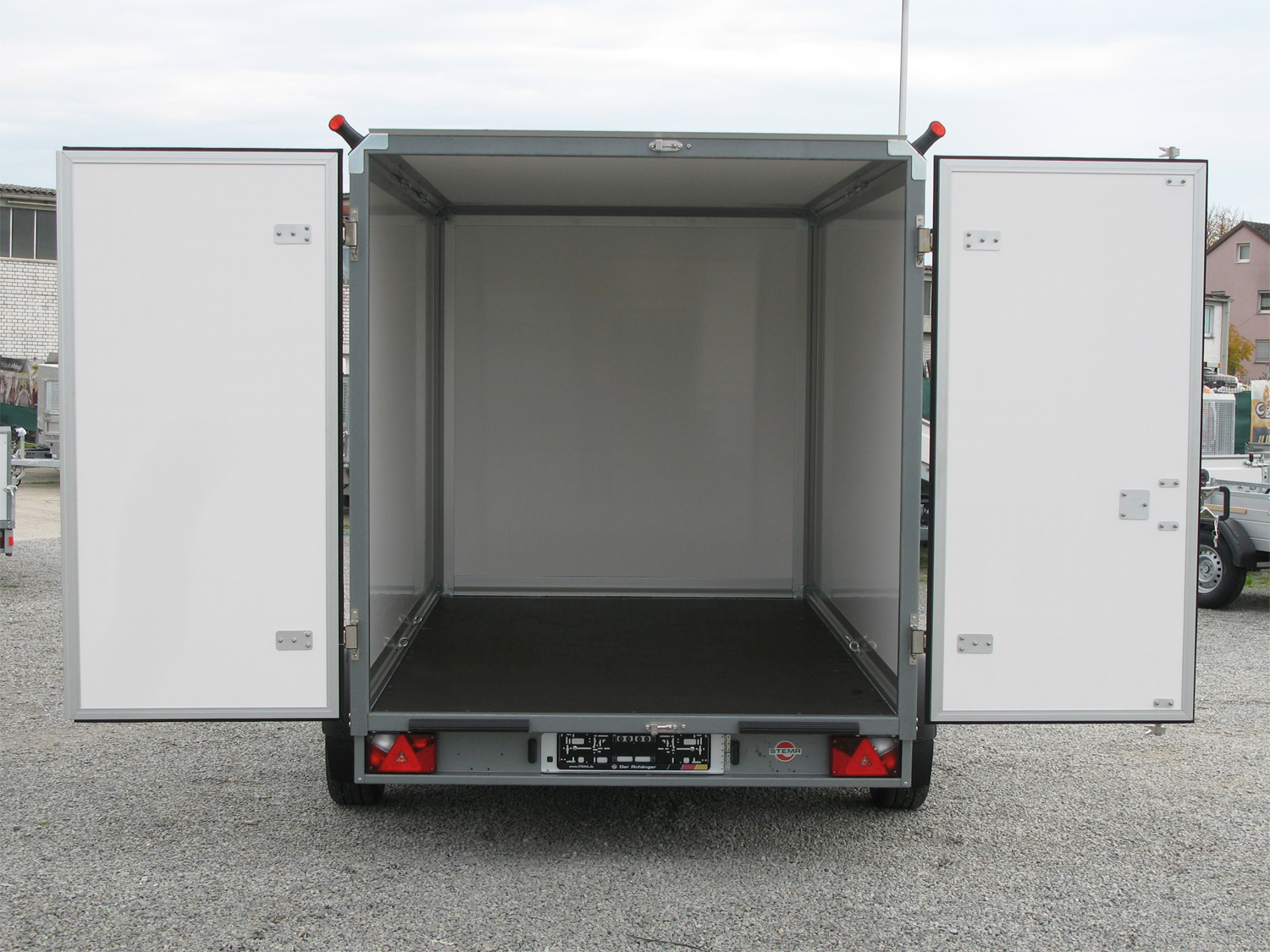 st24281080_stema_s-box_stpk_o2_30-30-182s202_5