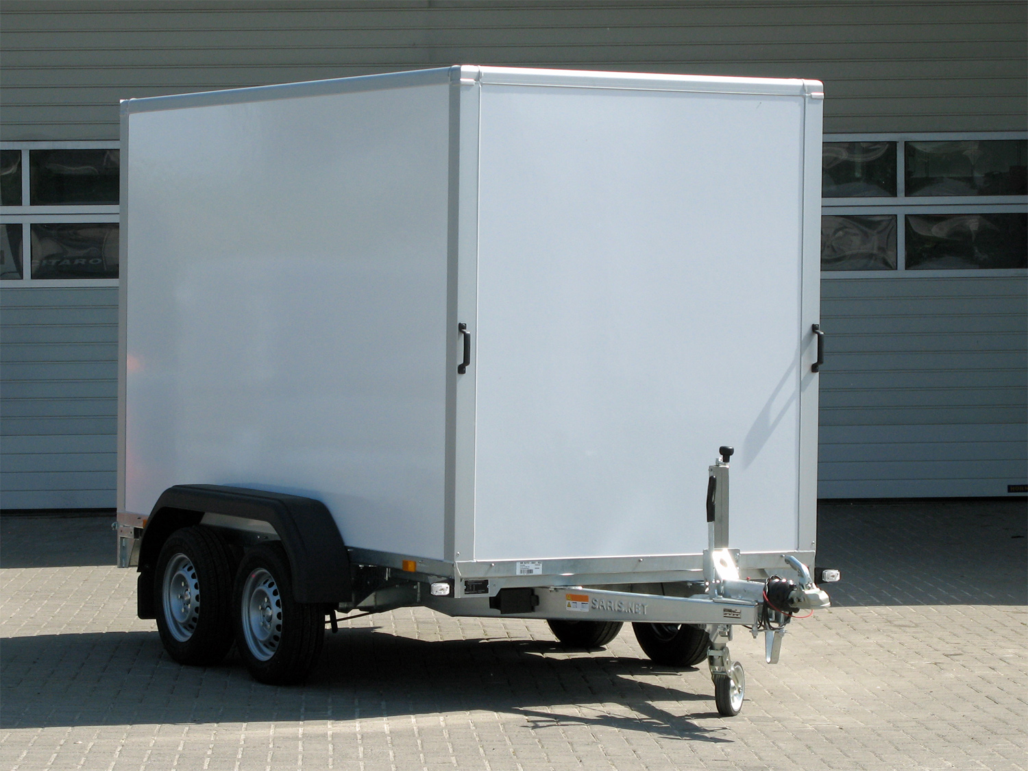 sago-306-154-180-2000-2-r-gr_saris_go_306_154_180_2000_2_rampe_1