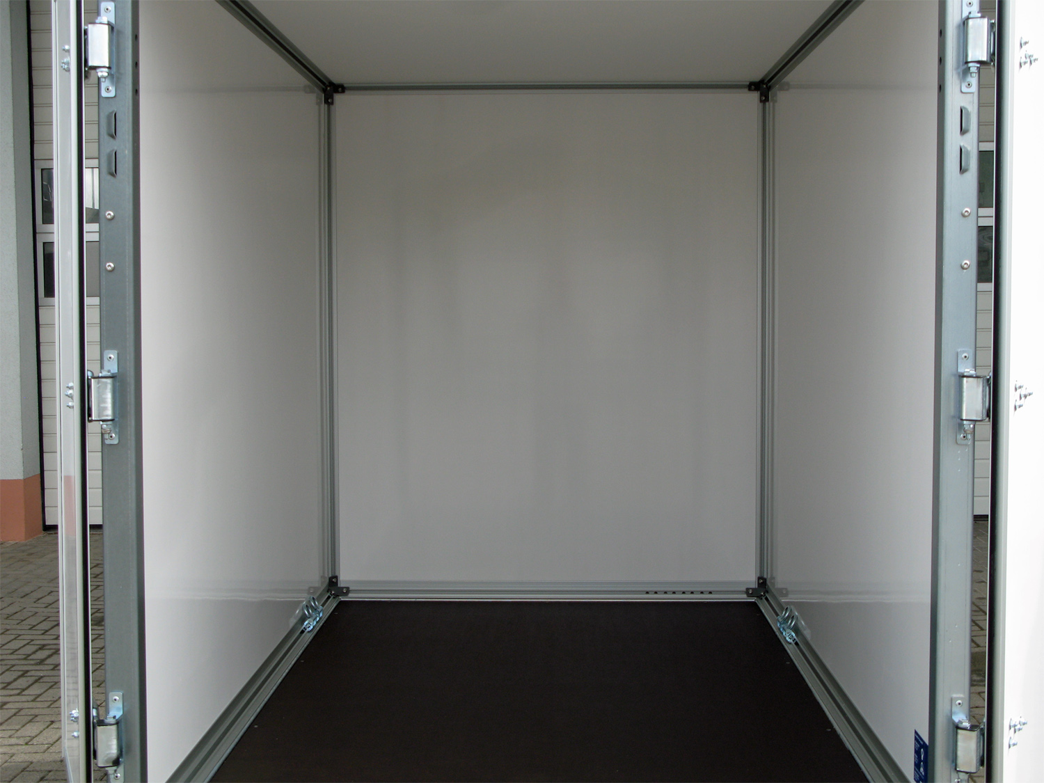 st26119062_stema_p-box_stpk_o2_13-25-181p152_7