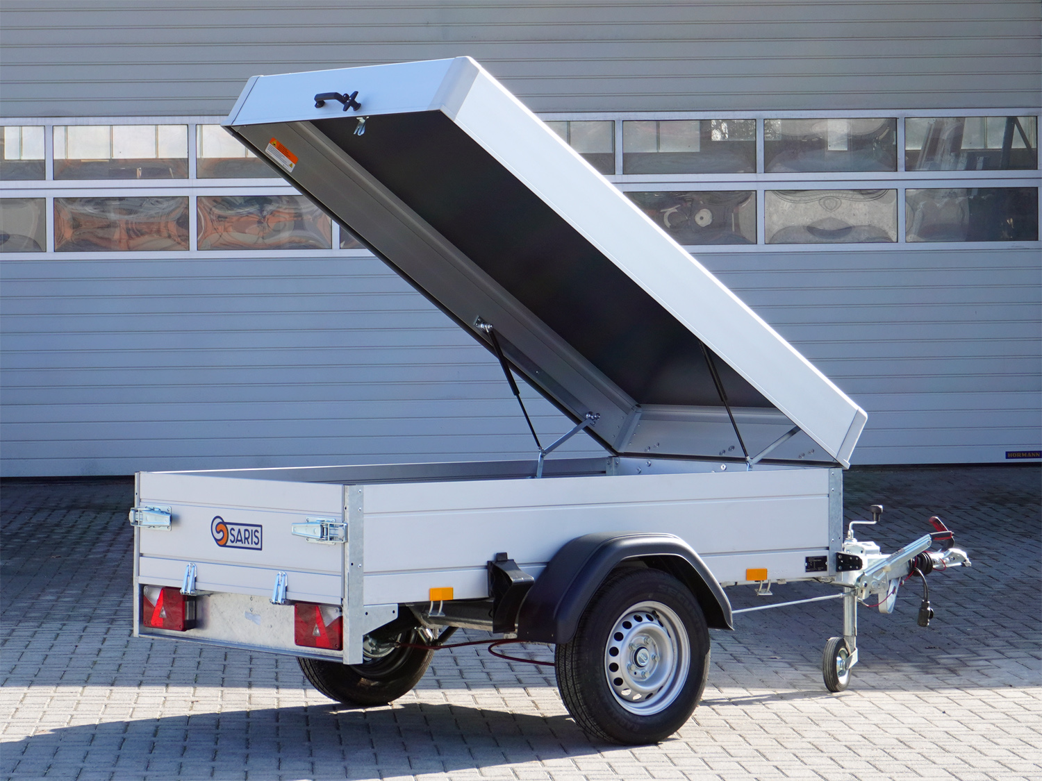 samc20511310001-de-odt_saris_mc_205_113_1000_1_2