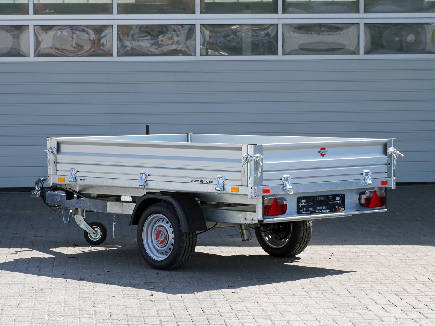 st25806020_stema_rke_o2_13-27-151_alu_5