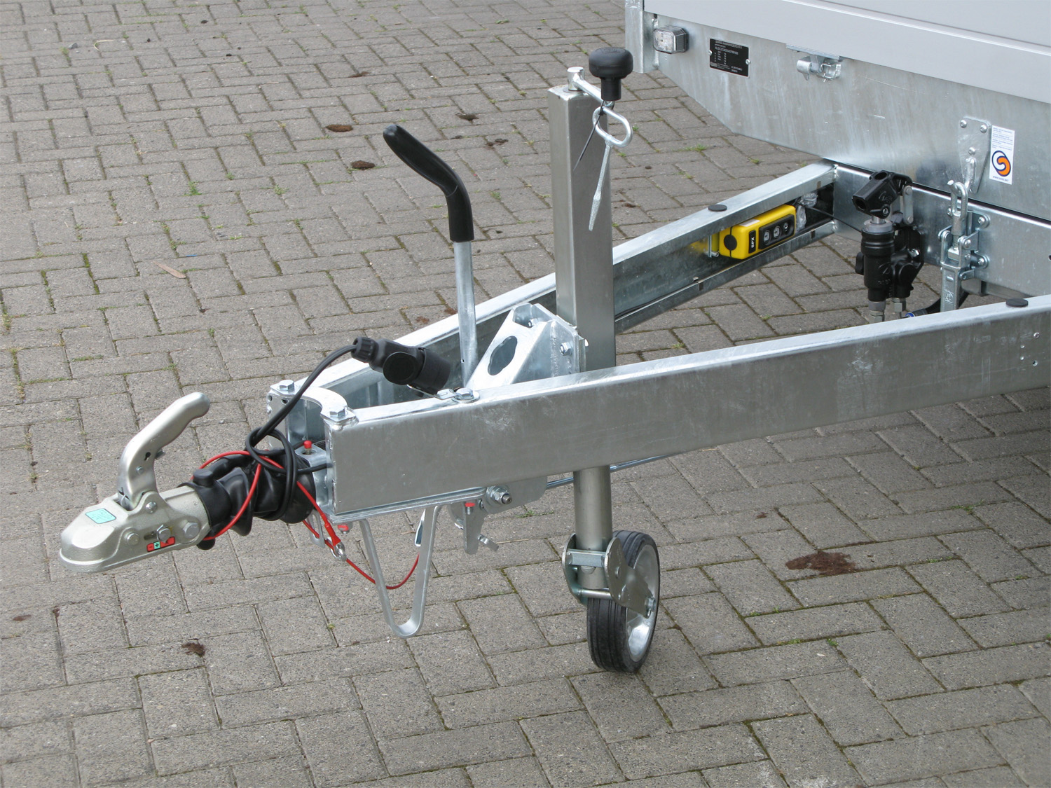 sak1-276-150-2700-2-e35_saris_k1_276_150_2700_2_e35_6