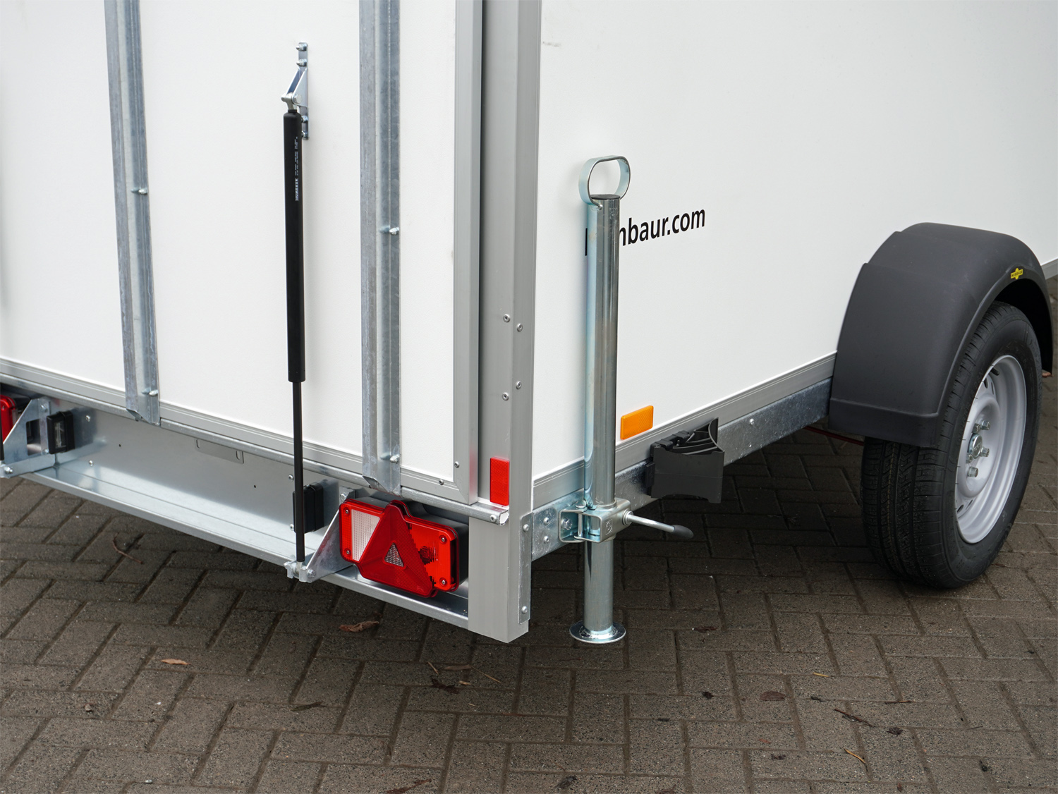 hu5292-r-rsd_humbaur_hk_133015-18p_flexzurr_11