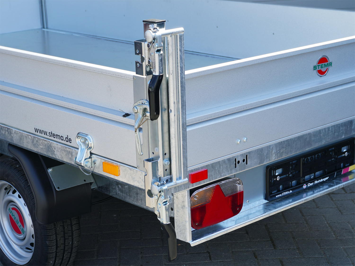 st25811030_stema_rke_o2_27-30-152_6