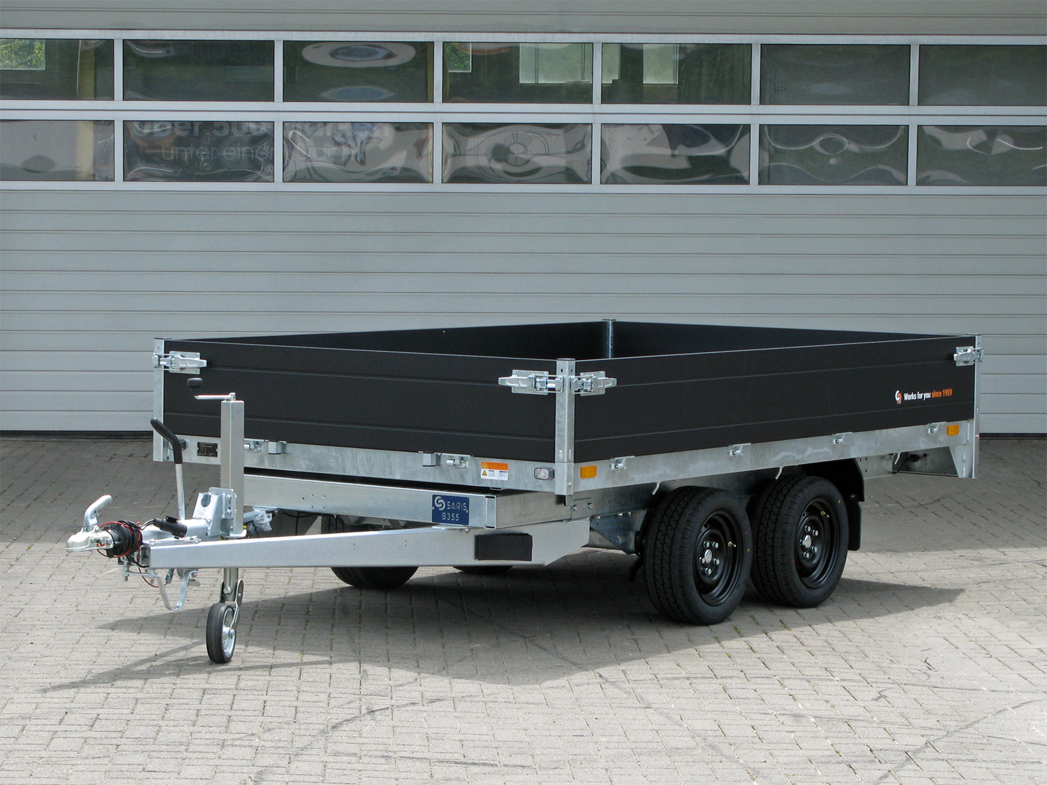 sak1-306-184-2700-2-e35-be_saris_k1_306_184_2700_2_e35_3