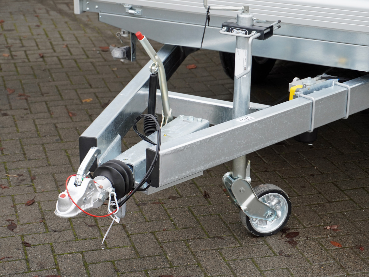 un526277-alu600_unsinn_udk_3617-35-14_6