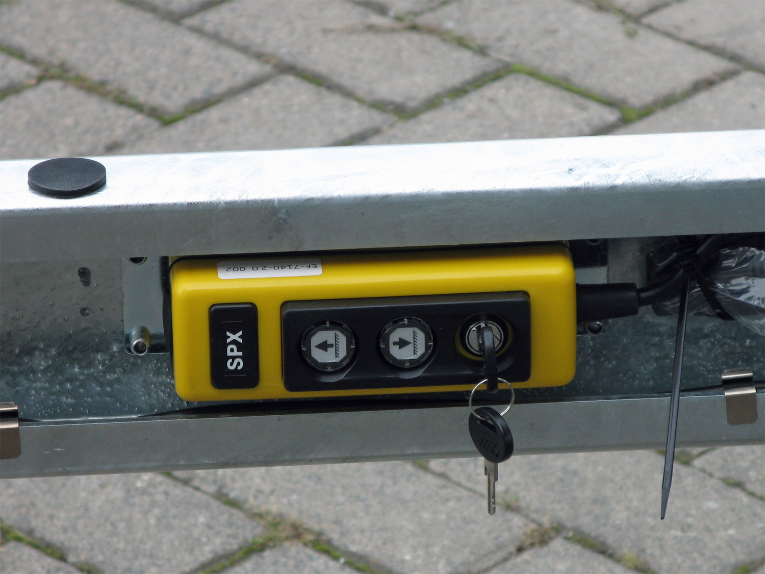 sak1-306-184-2700-2-e35_saris_k1_306_184_2700_2_e35_11