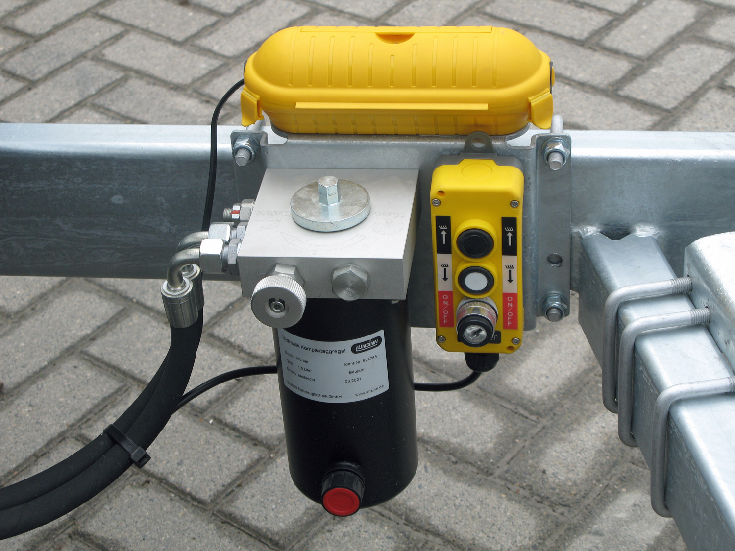 un526273-bl_unsinn_udk_3017-30-14_9