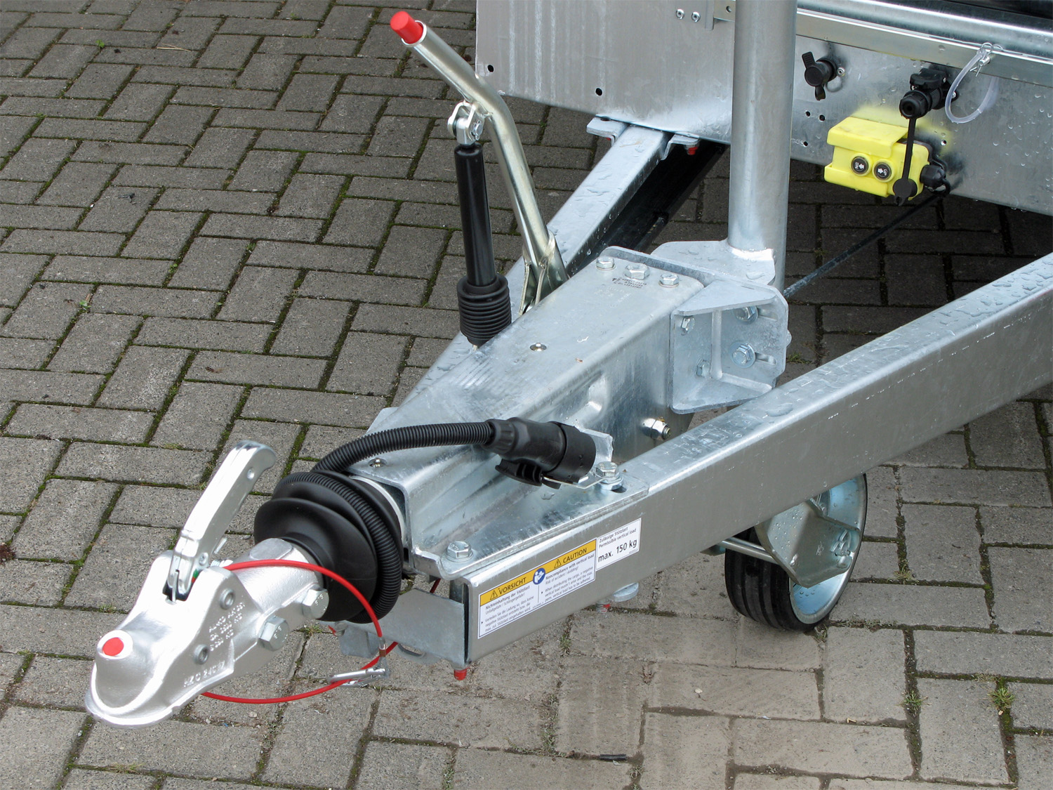 hu3048-e_humbaur_htk_270027_stahl_fuhrmann-bw_6