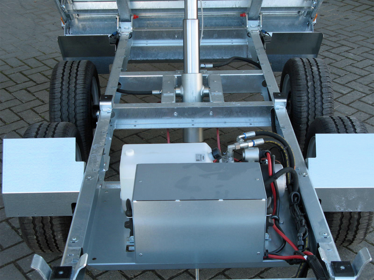 hu3059-e-bw_humbaur_huk_303117_7