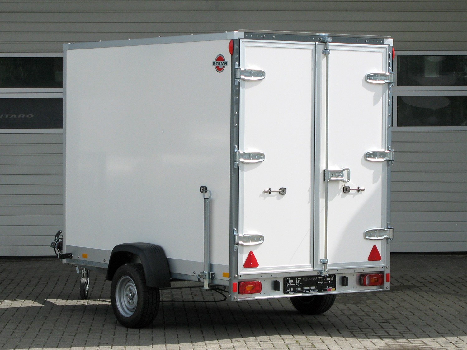 st26119062_stema_p-box_stpk_o2_13-25-181p152_2