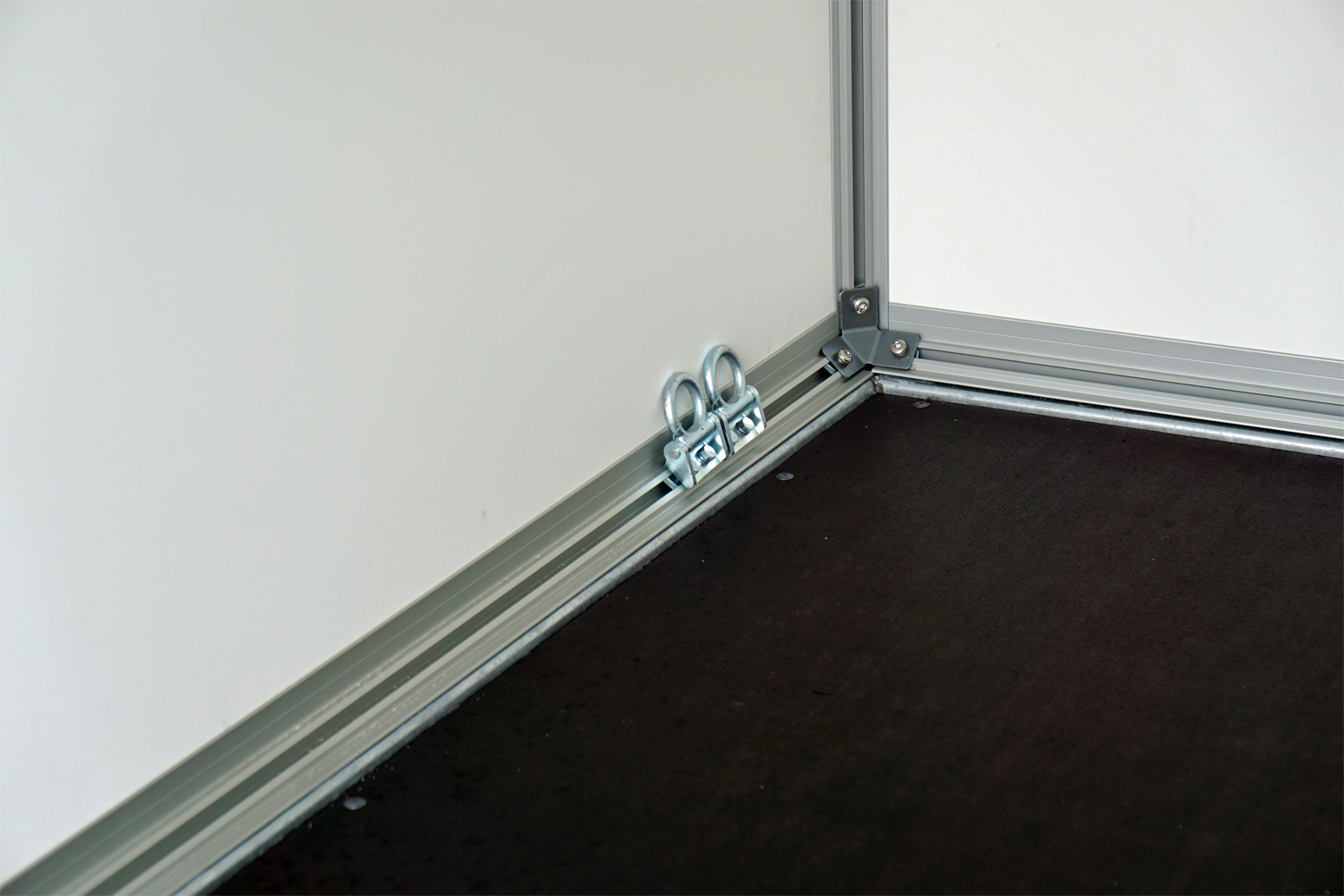 st26116061_stema_p-box_stpk_o2_15-25-131p151_6