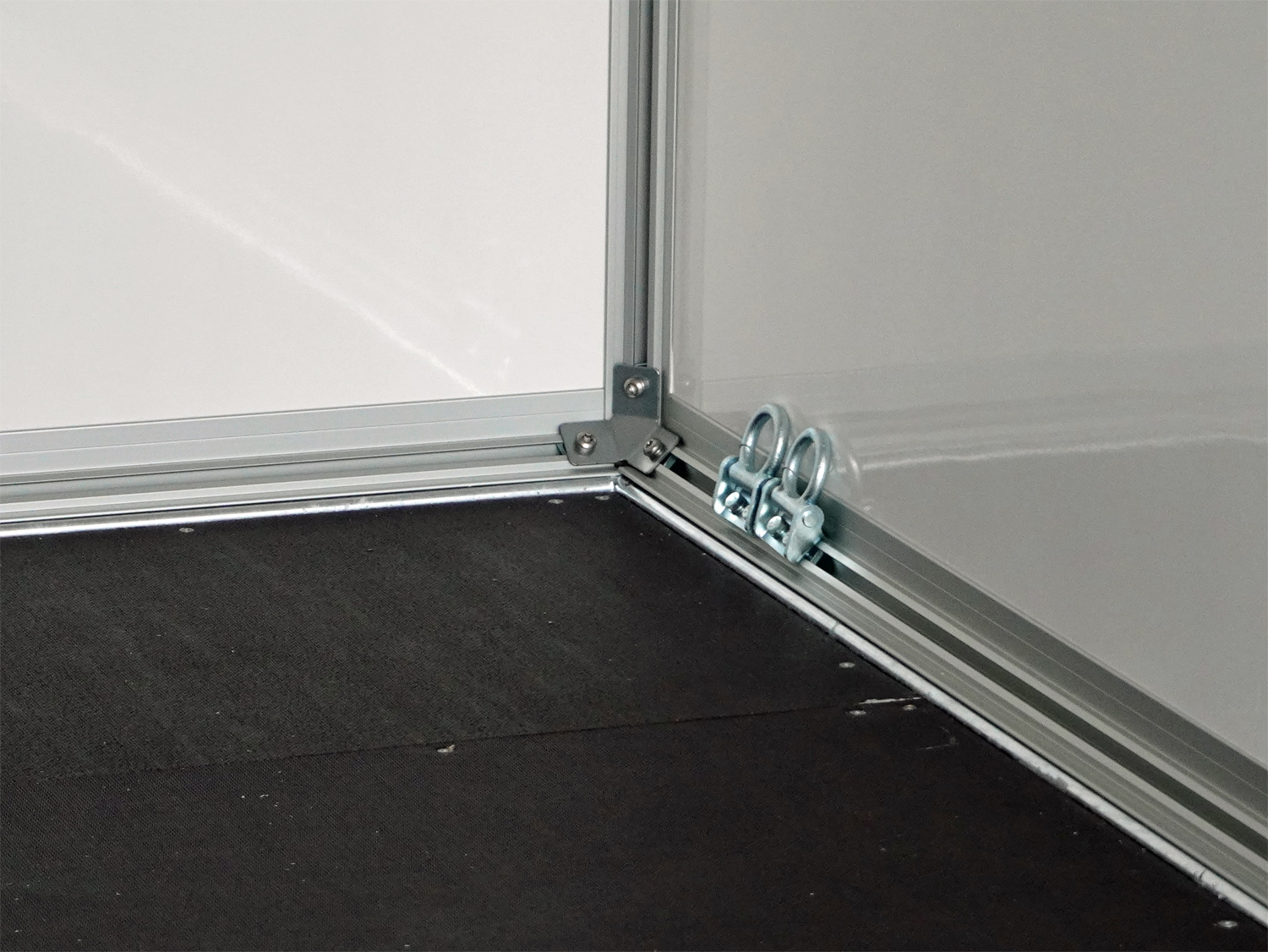 st26163062_stema_p-box_stpk_o2_35-46-182p202_4