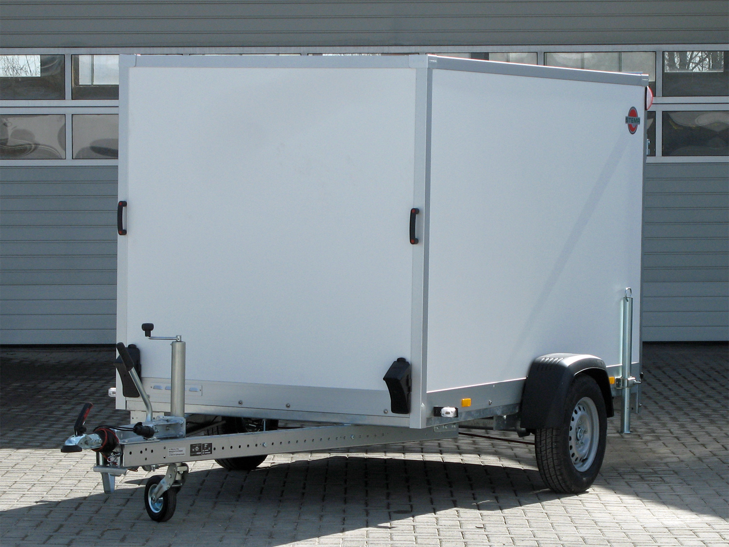 st26120064_stema_p-box_stpk_o2_15-25-181p152_3