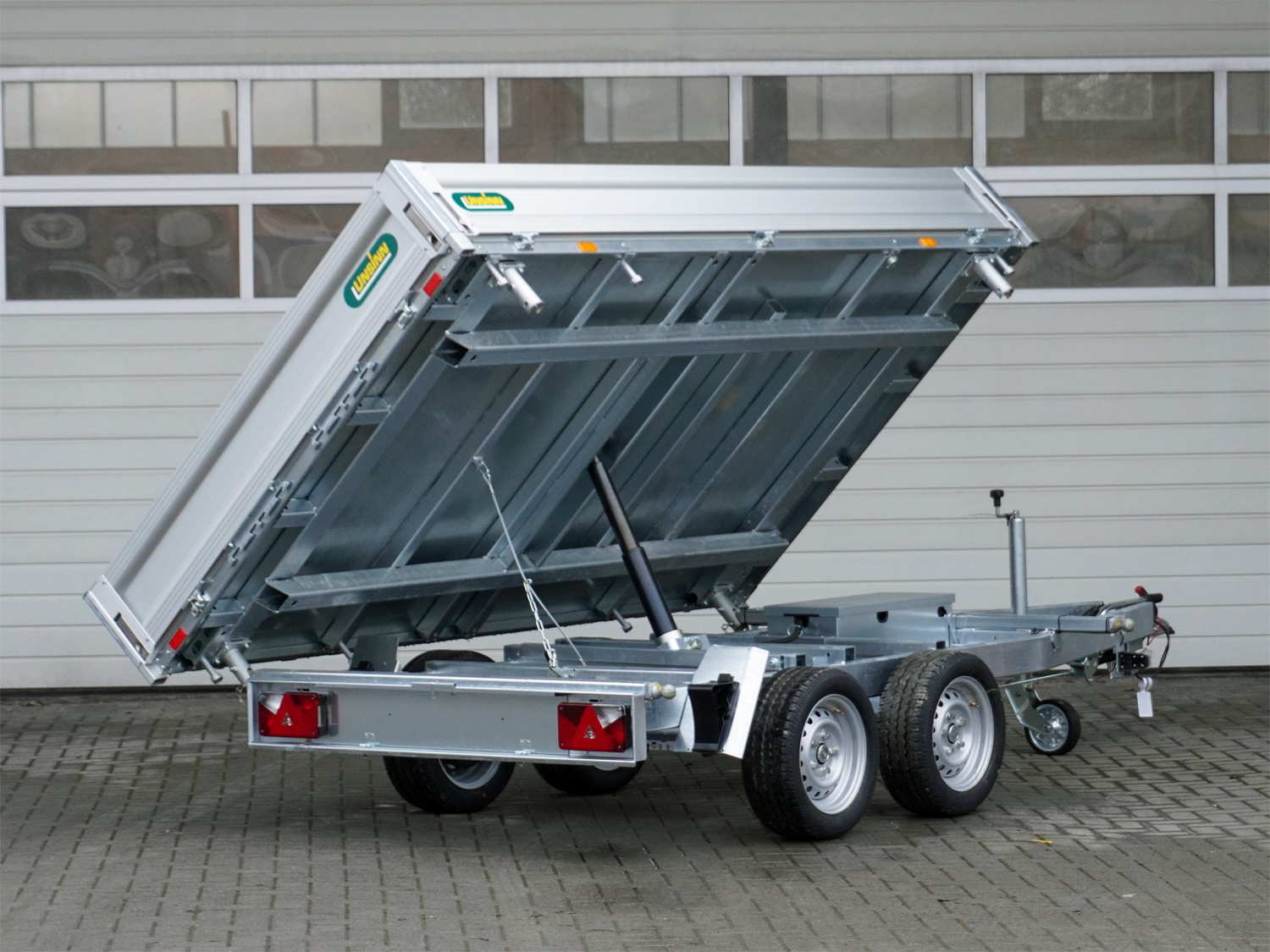 un606194_unsinn_web__dk_3017-26-13_e_pumpe_2