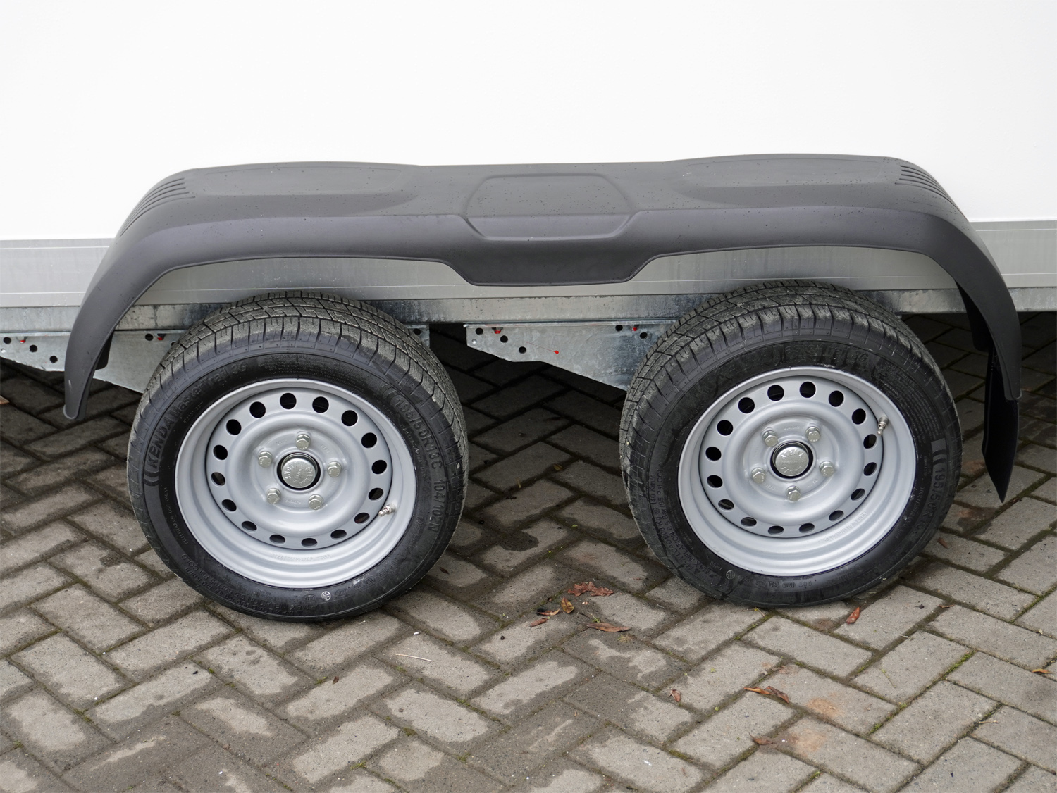 st26163062_stema_p-box_stpk_o2_35-46-182p202_7