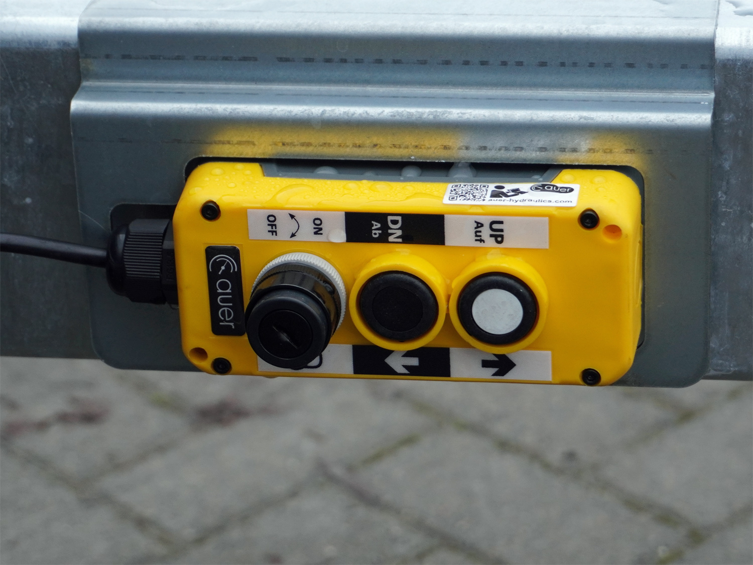 un606194_unsinn_web__dk_3017-26-13_e_pumpe_5