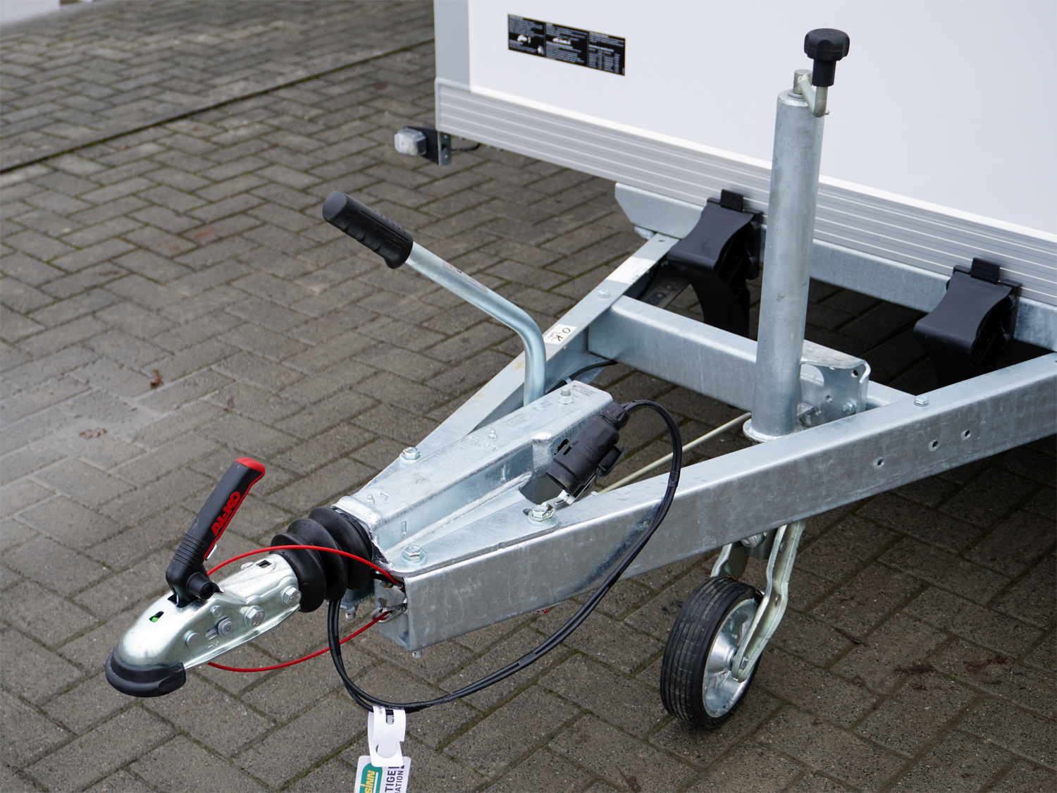 un524951-r_unsinn_uku_361719-26-14_12