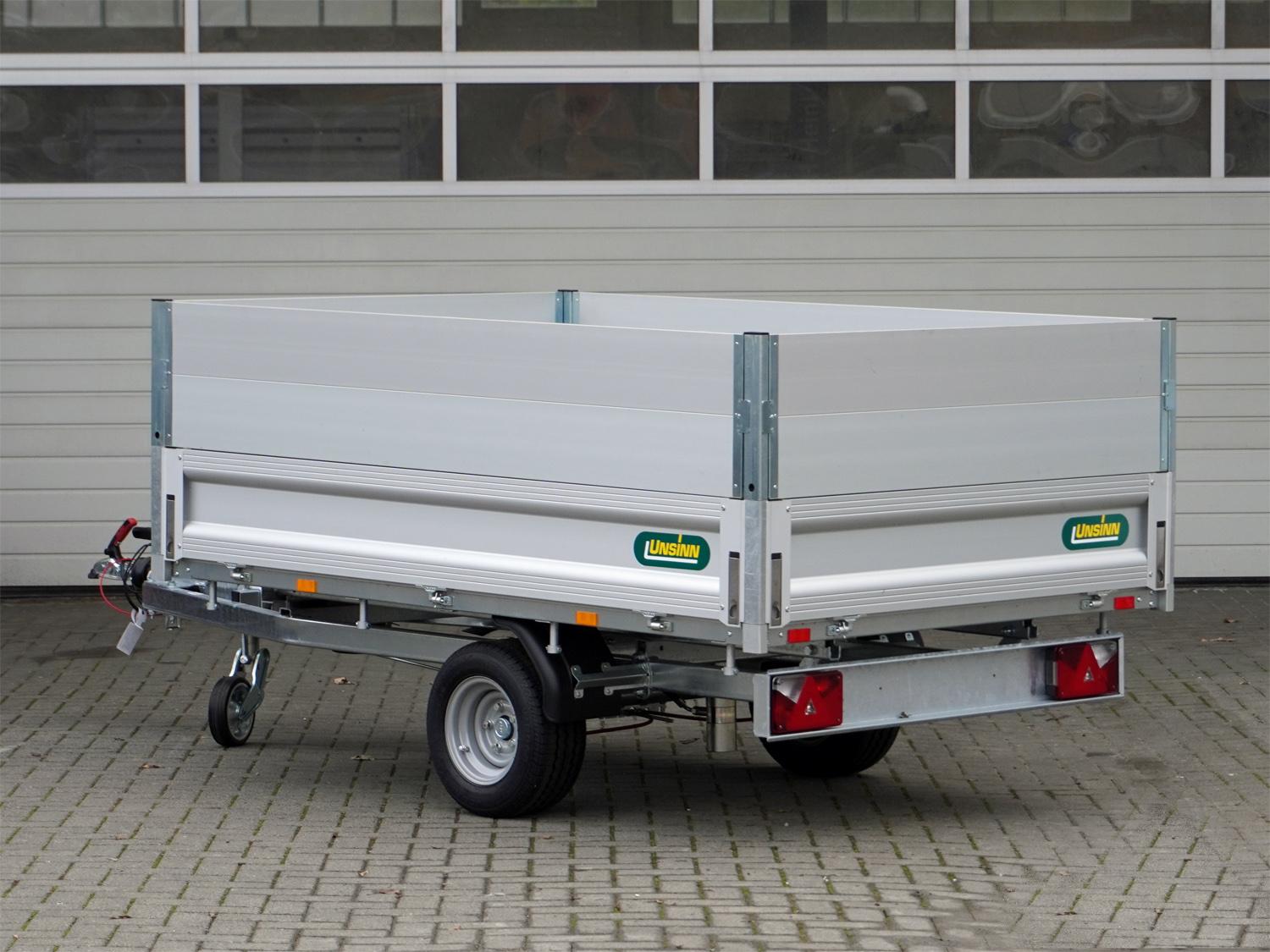 un524408-al_unsinn_web_30_hk_2315-13-10_2