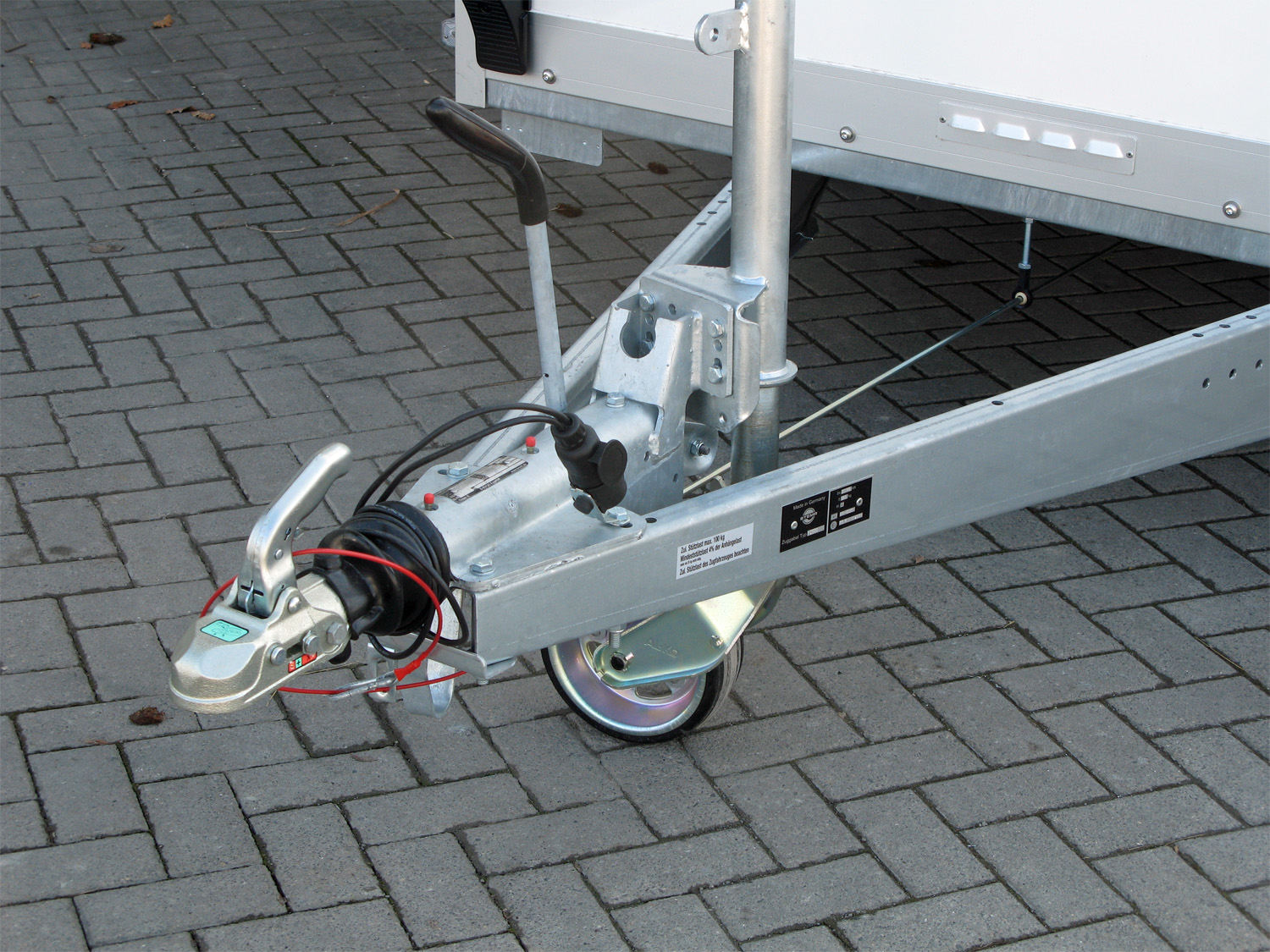 st26148062_stema_p-box_stpk_o2_27-32-182p202_9