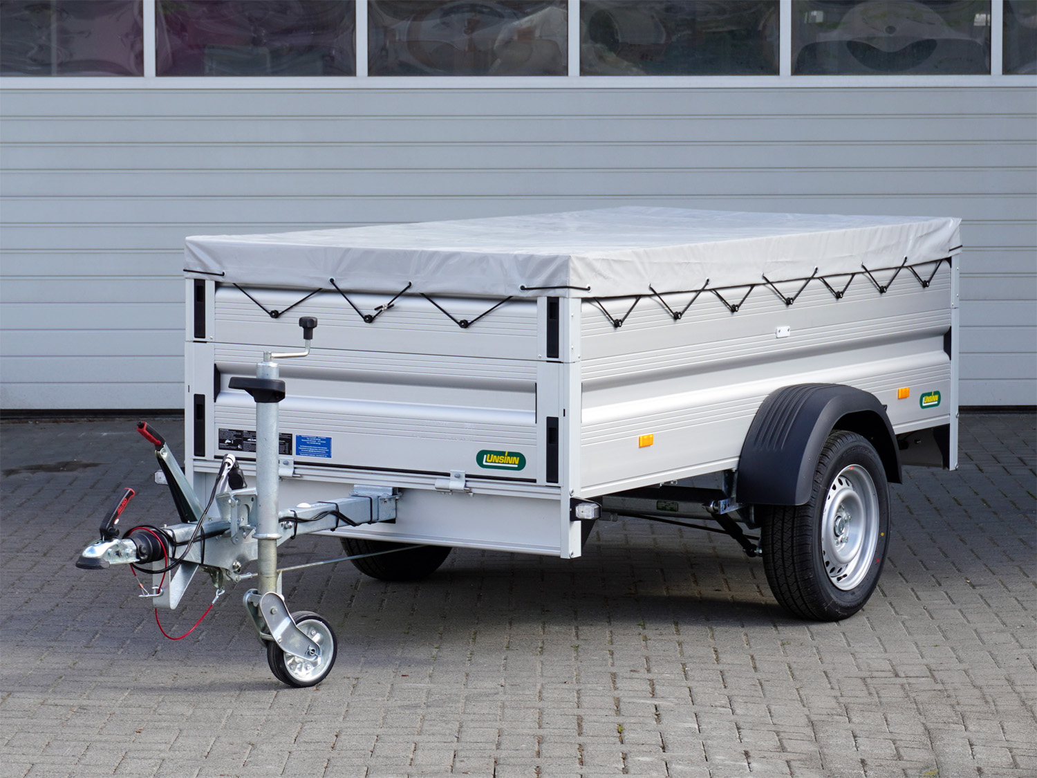 un518386-plus_unsinn_ut_2512-13-14__plus_1