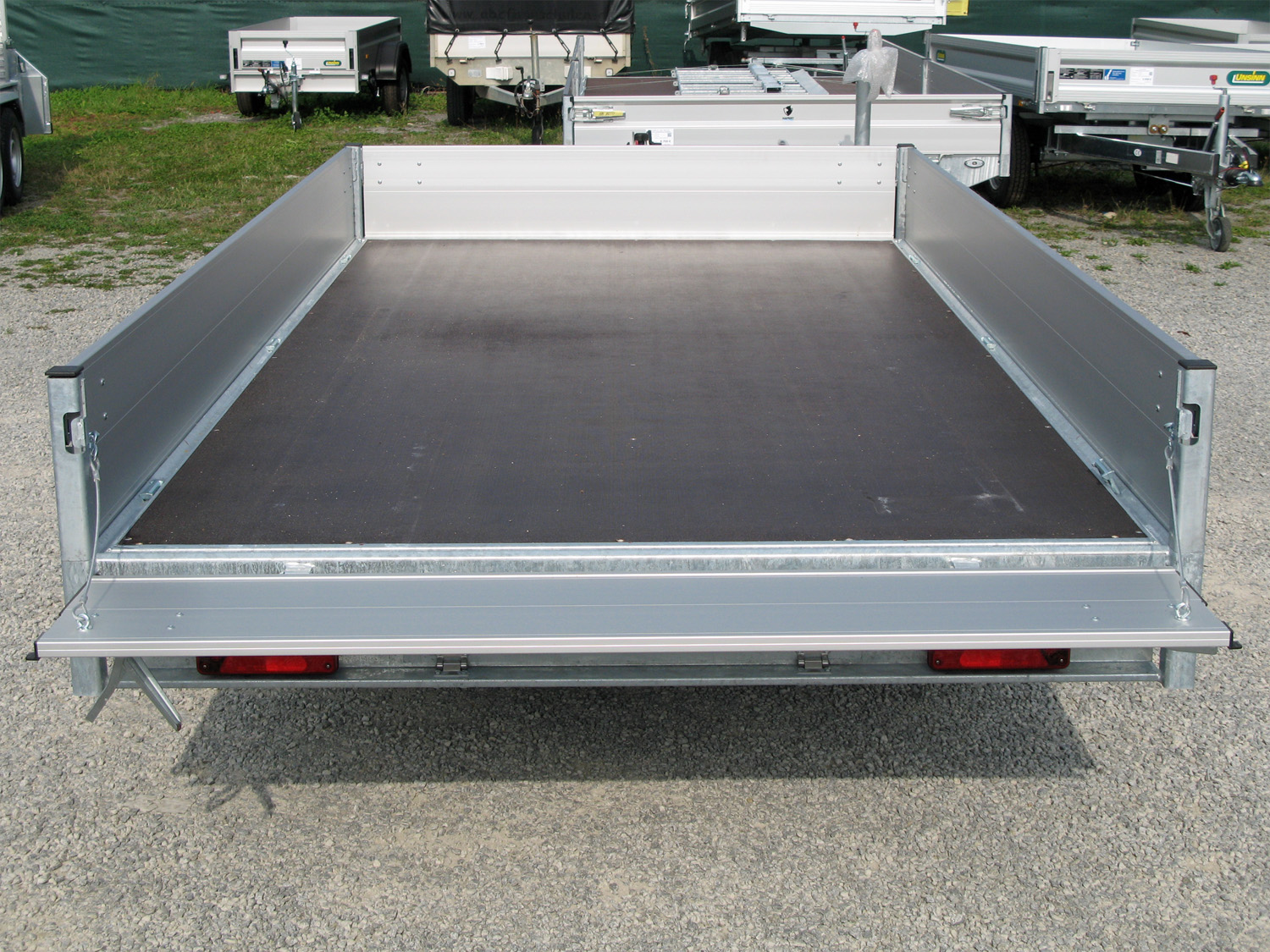 haal20332001131r_hapert_azure_h-2_-_2000_-_3350_x_2000_4