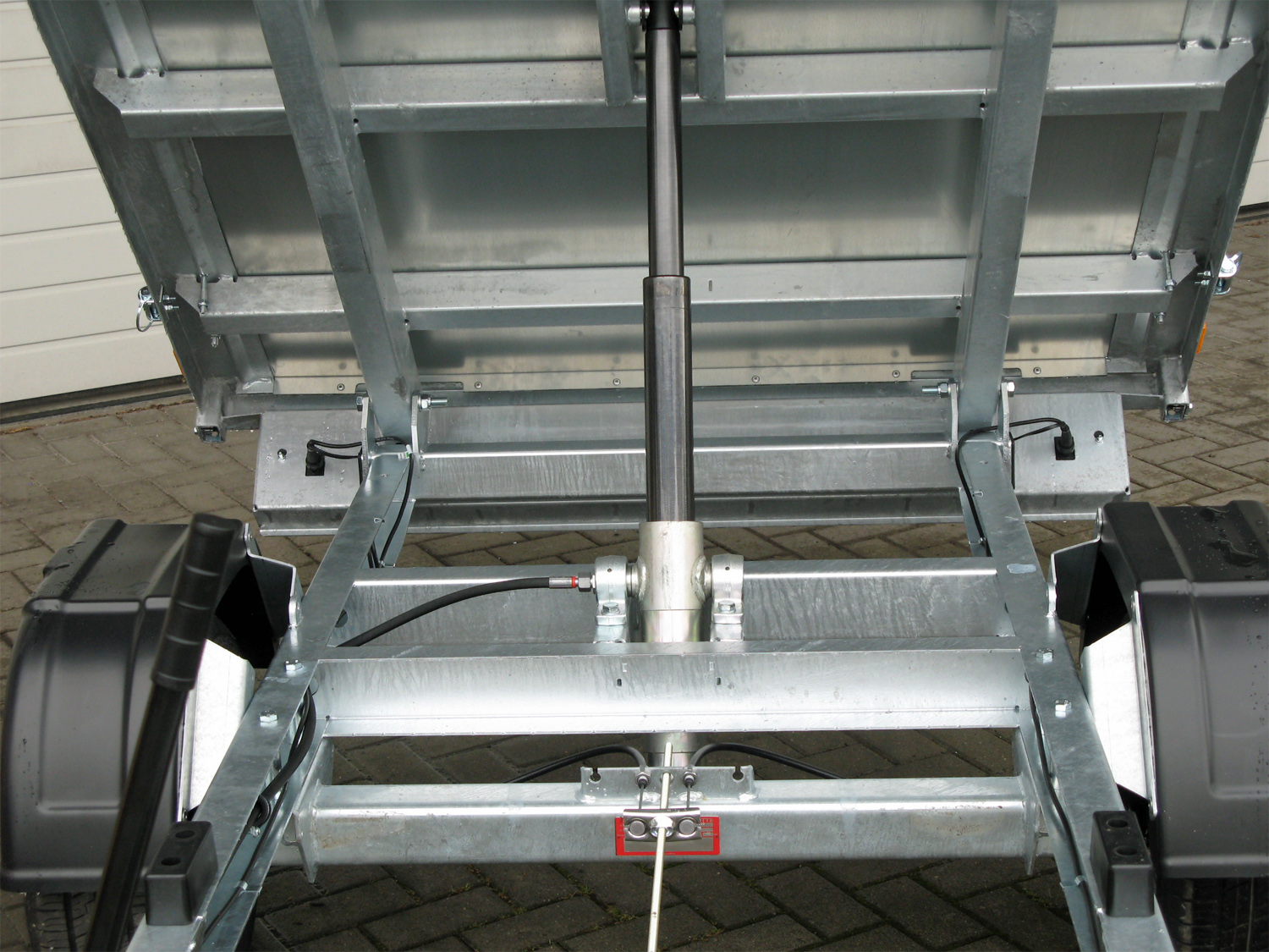 st25806010_stema_rke_o2_13-27-151_6