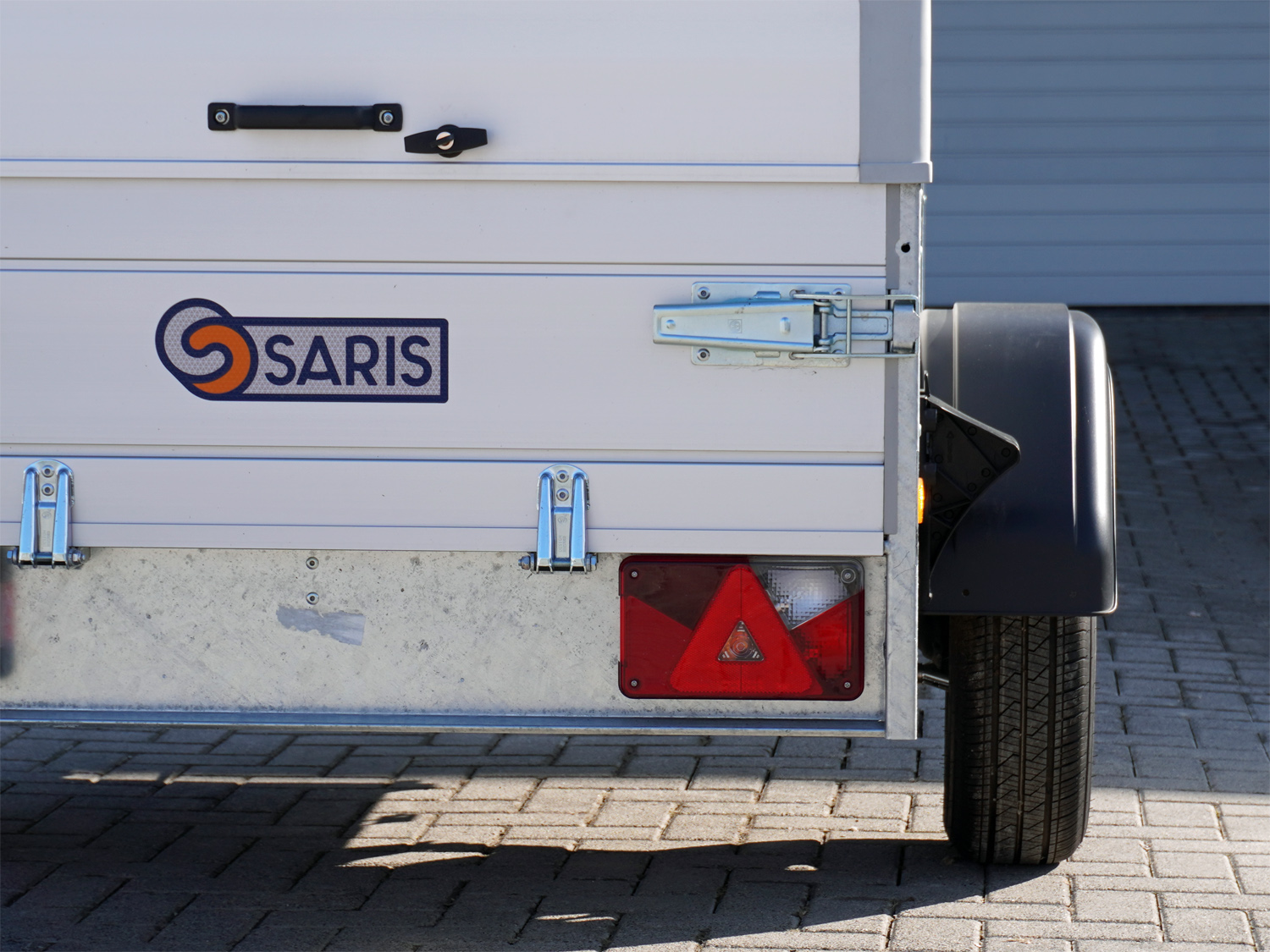 samc20511310001-de-odt_saris_mc_205_113_1000_1_6