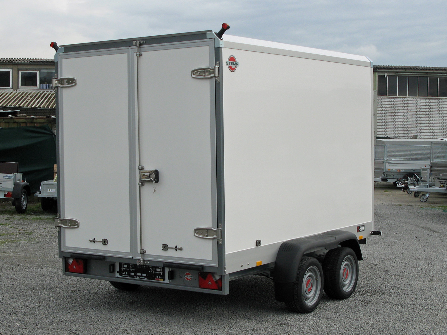 st24281080_stema_s-box_stpk_o2_30-30-182s202_4