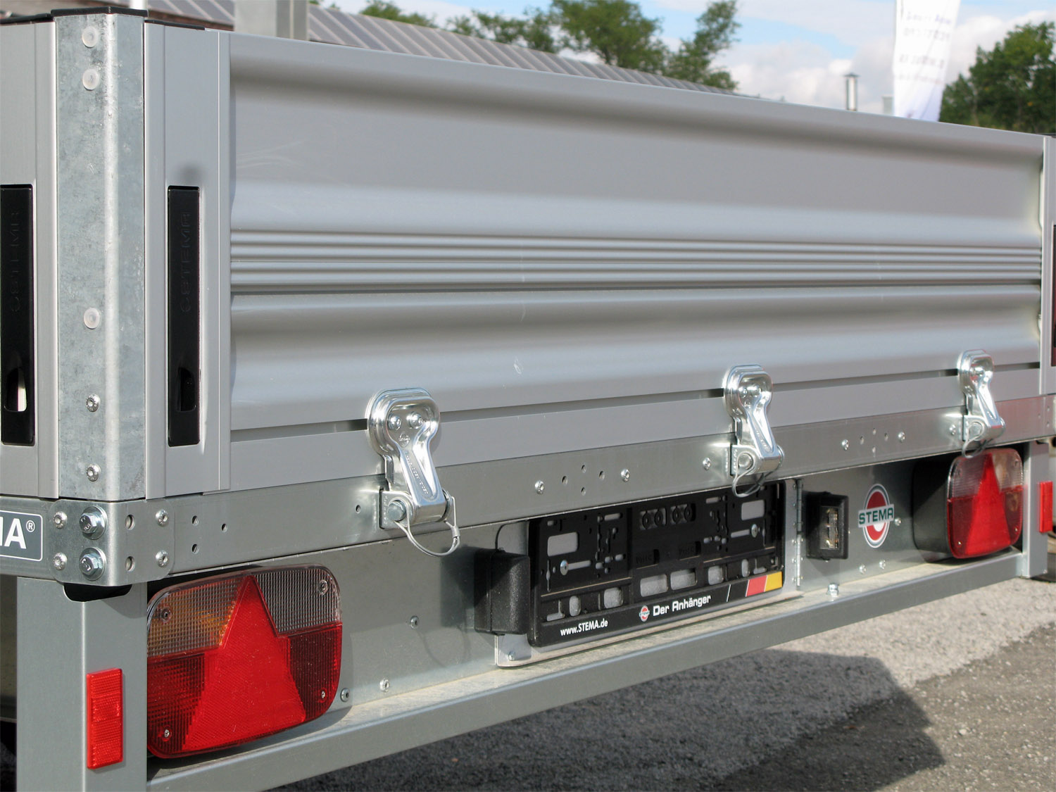 st24364120_stema_alu_sh_o2_27-30-182_6