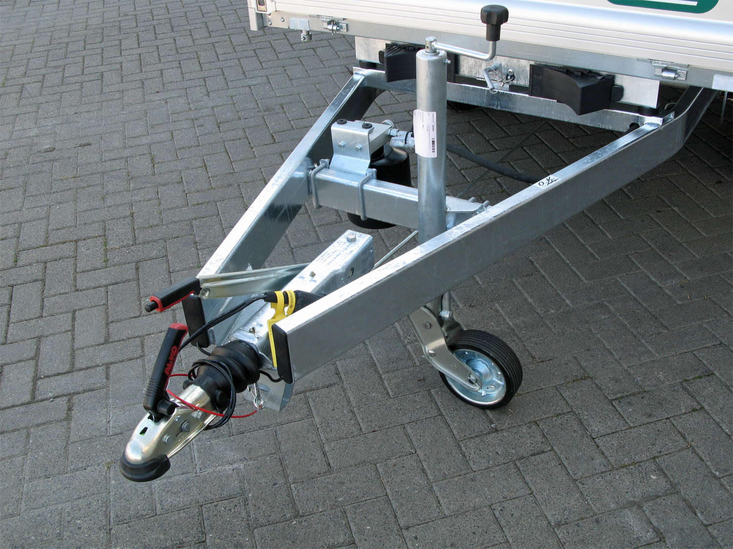 un527542_unsinn_uhk_2715-26-14_8