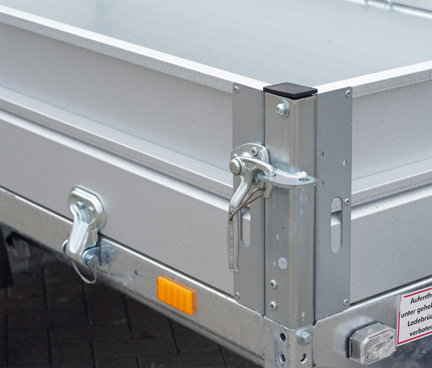 st25808210_stema_rke_o2_18-27-151_10