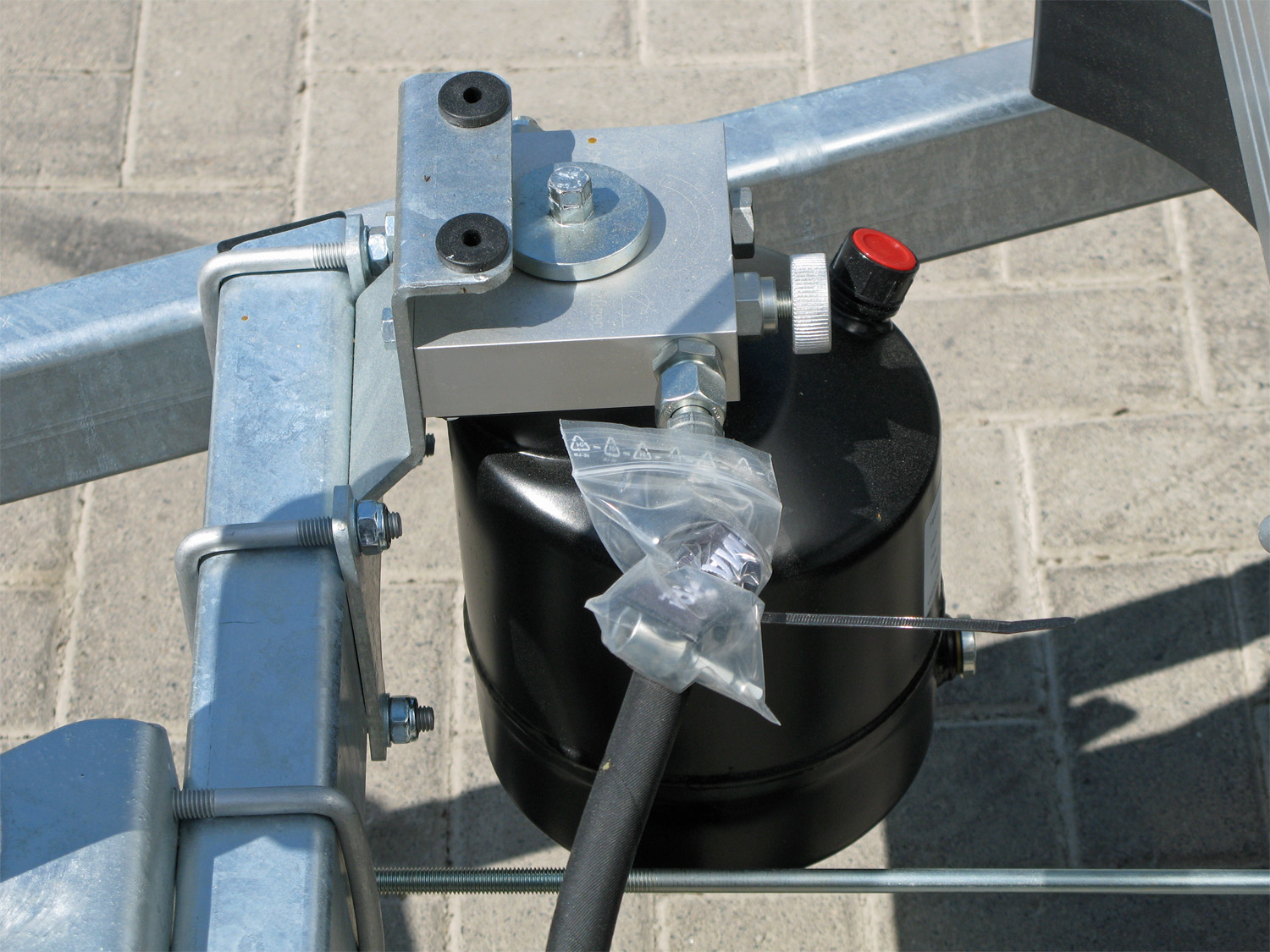 un608386_unsinn_uhk_2715-15-13_7