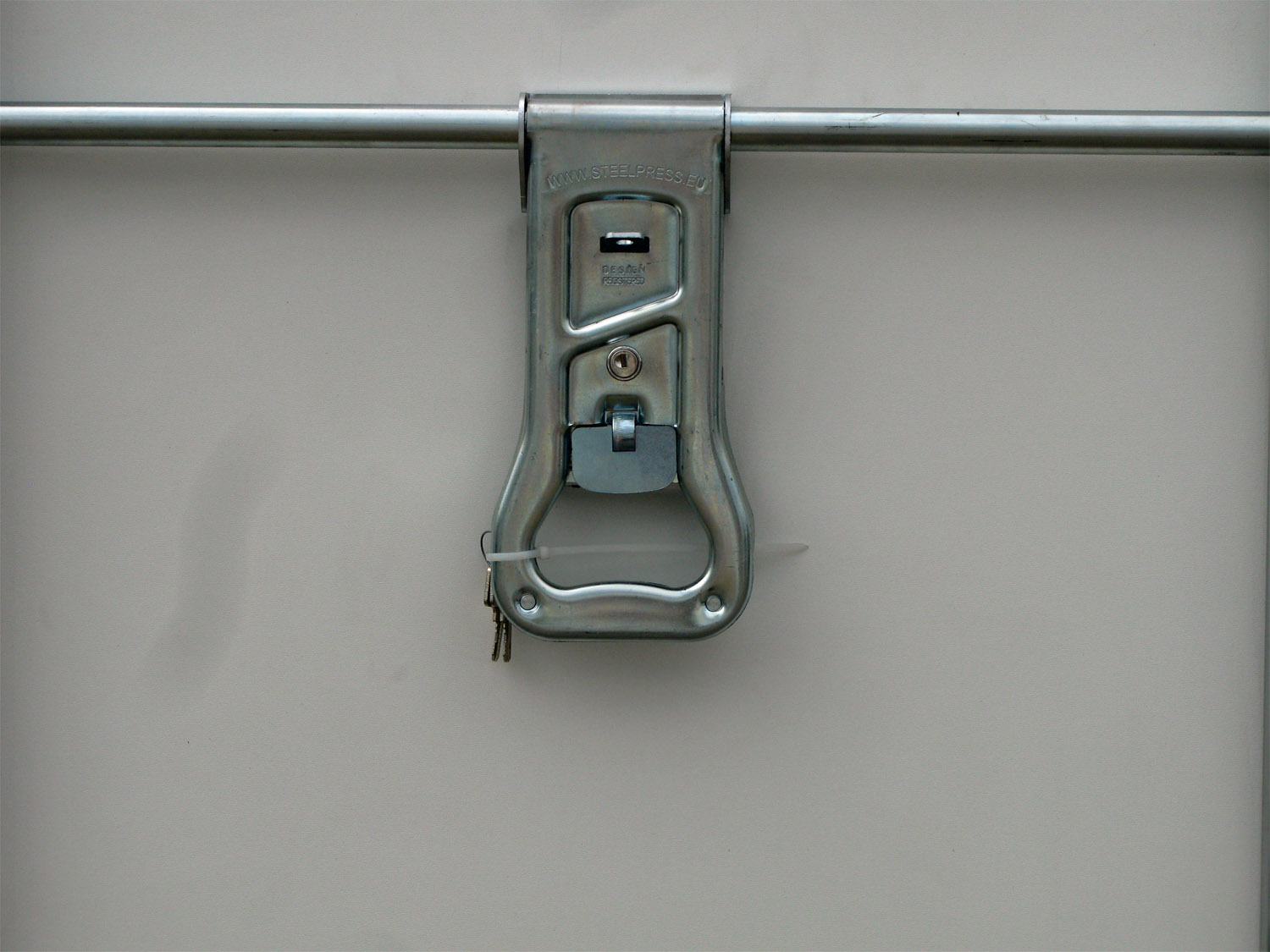 st26122064_stema_p-box_stpk_o1_75g-25-131p151_14