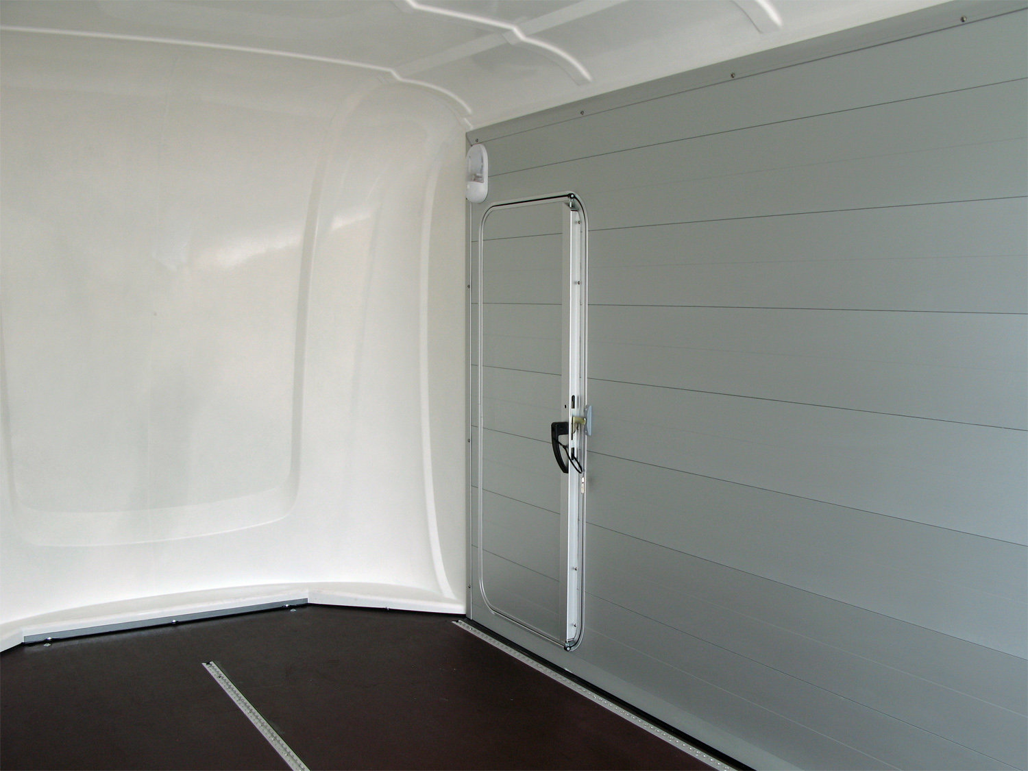 hu5801-ufw-100_humbaur_hkpa_153217_13