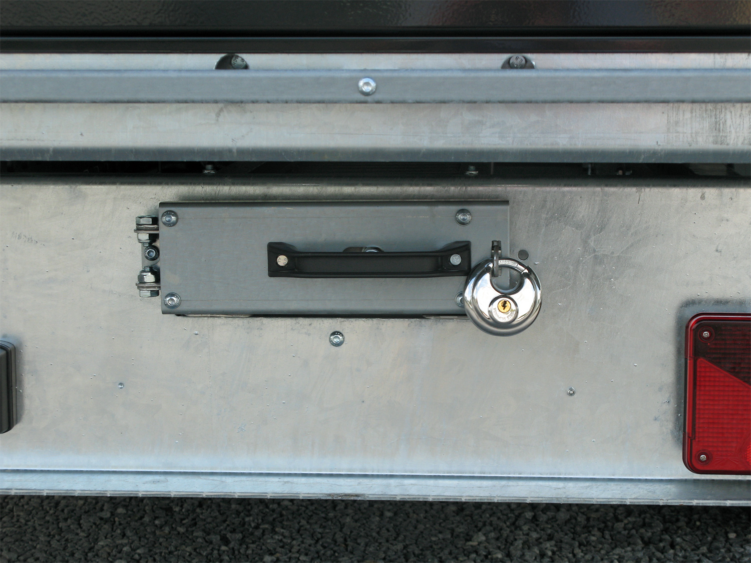 st25965340-ap_stema_shdk_o2_35-40-203b_trius_tridem_9