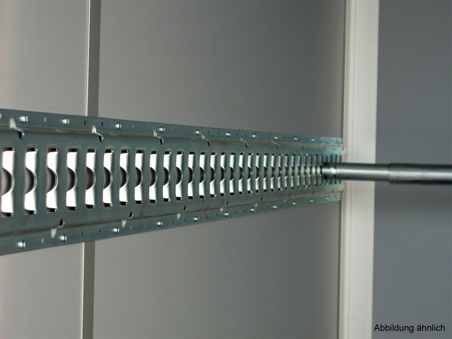 sa2500000802_ankerschienen_mit_sperrstange_1