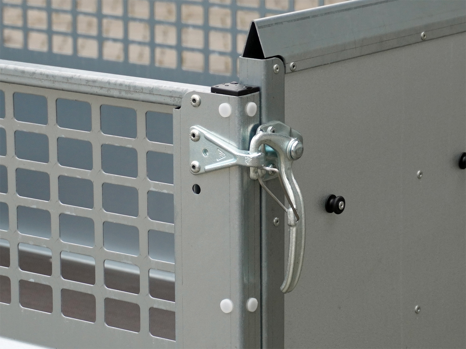 st24201002_stema_stp_o1_75-21-131_rex_21_9