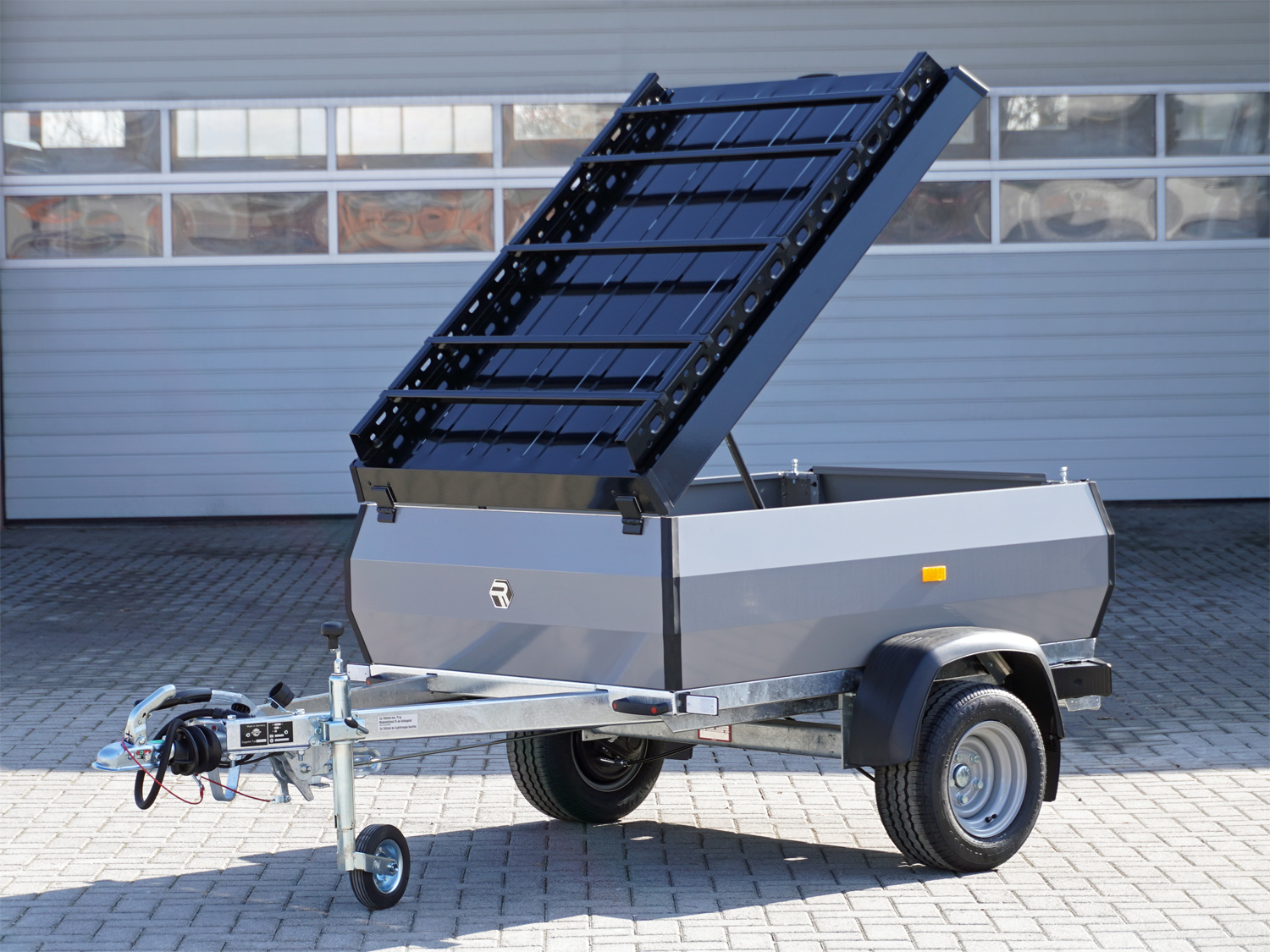 st238510027037_stema_retro_advanced_750_plus_2