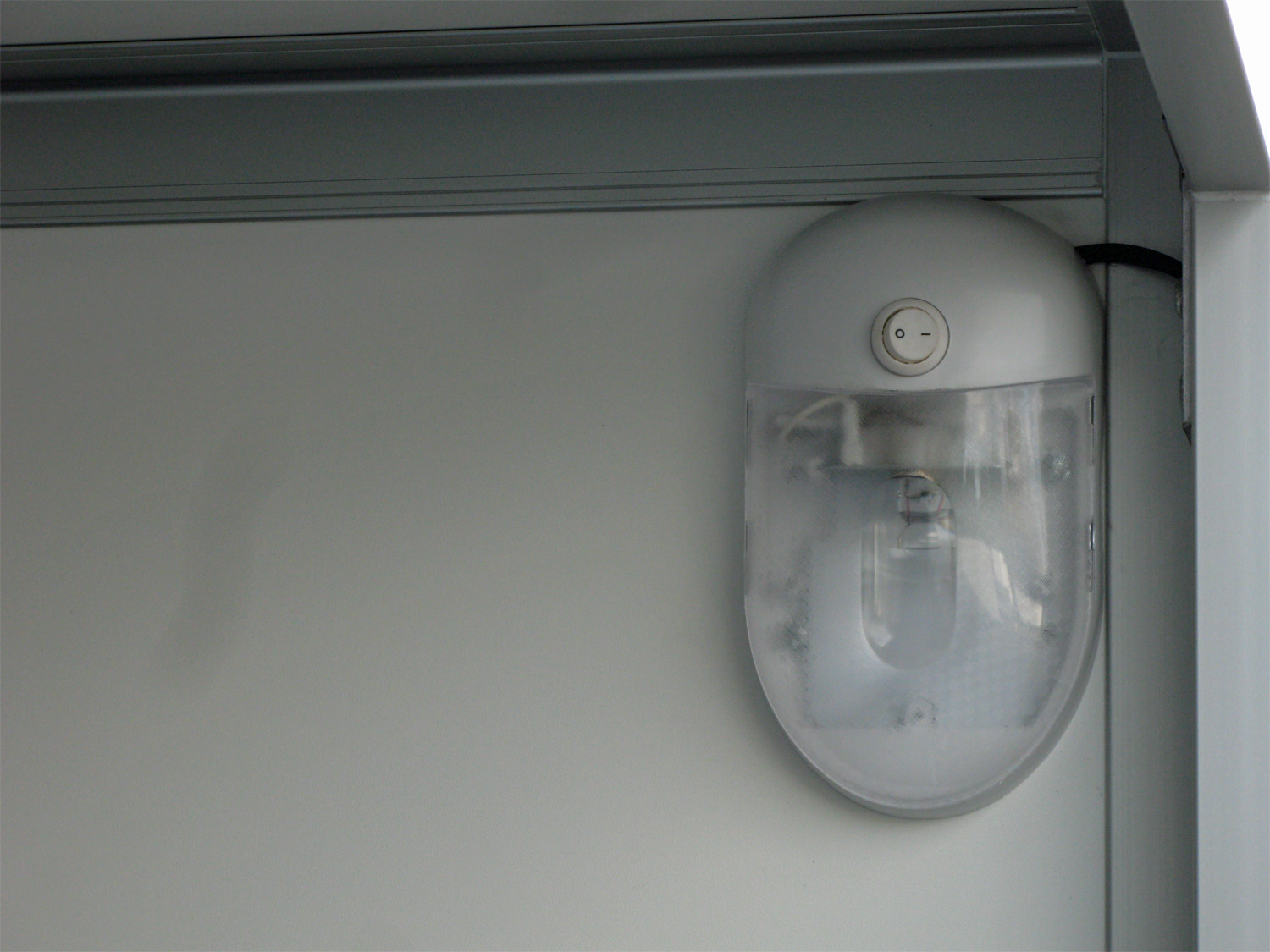 hu5290-r-rsd_humbaur_hk_132513-15p_flexzurr_7