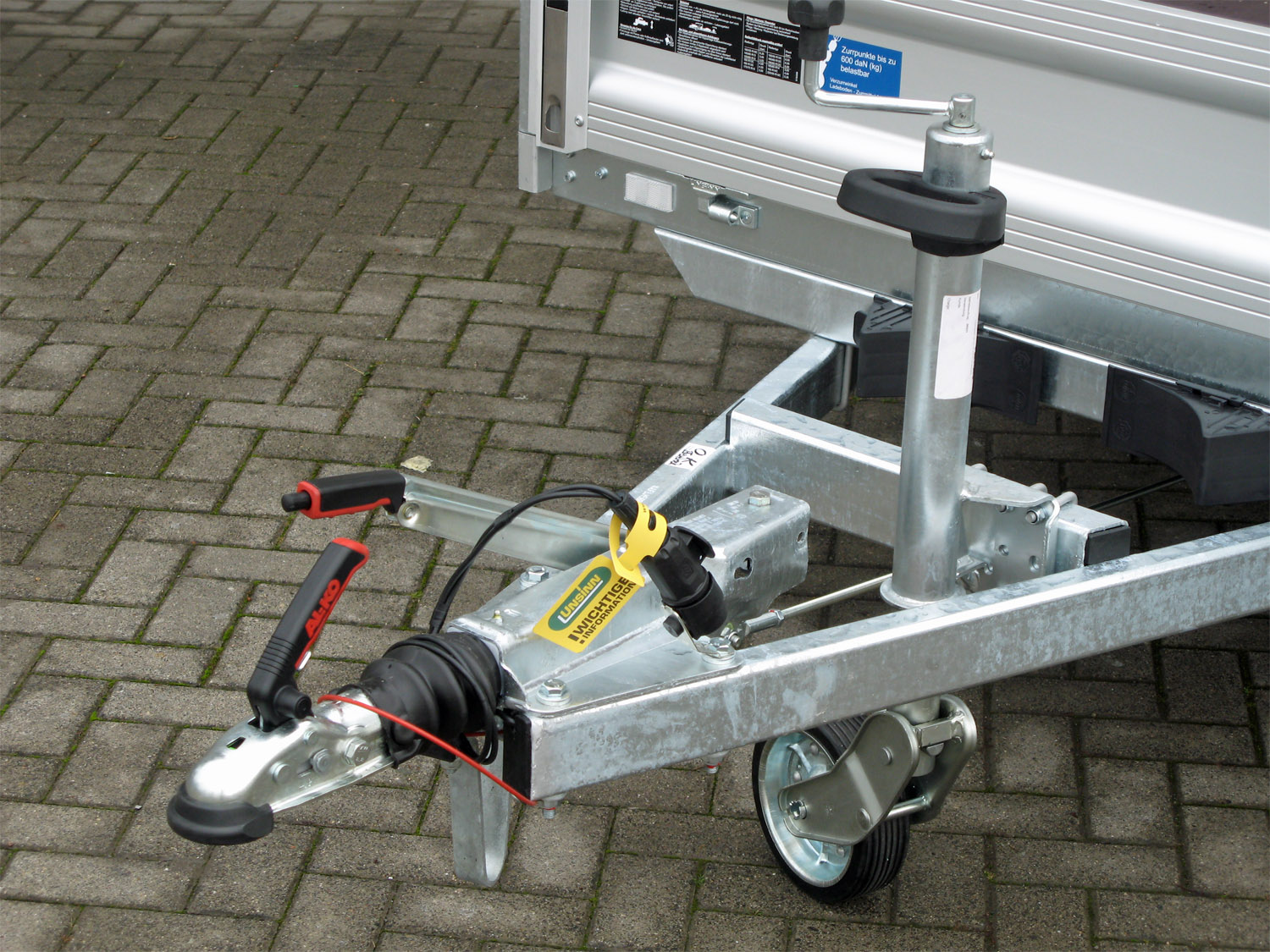 un517650-hp_unsinn_uh_2715-13-10_10