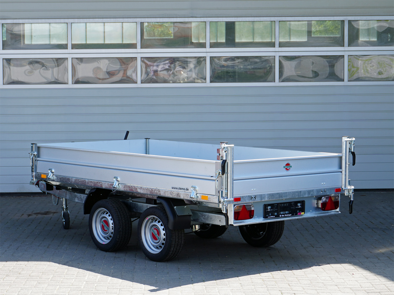 st25809010_stema_rke_o2_20-27-152_5