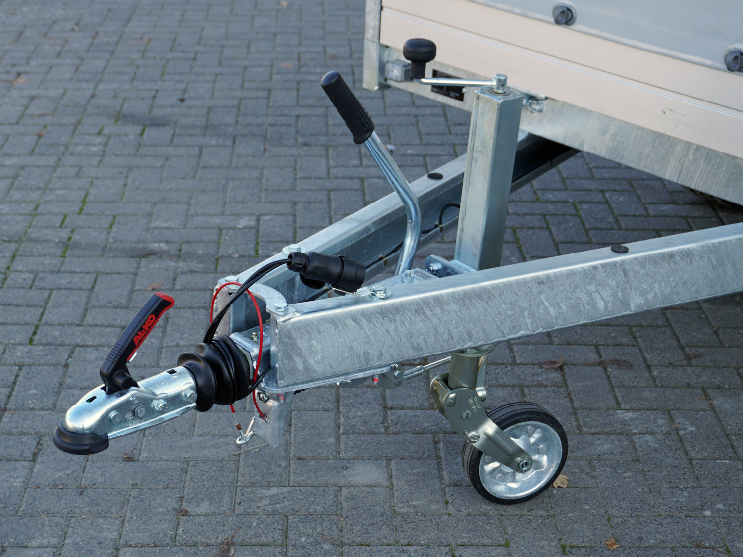 sapl-256-150-1500-1-hp_saris_pl_256_150_1500_1_5